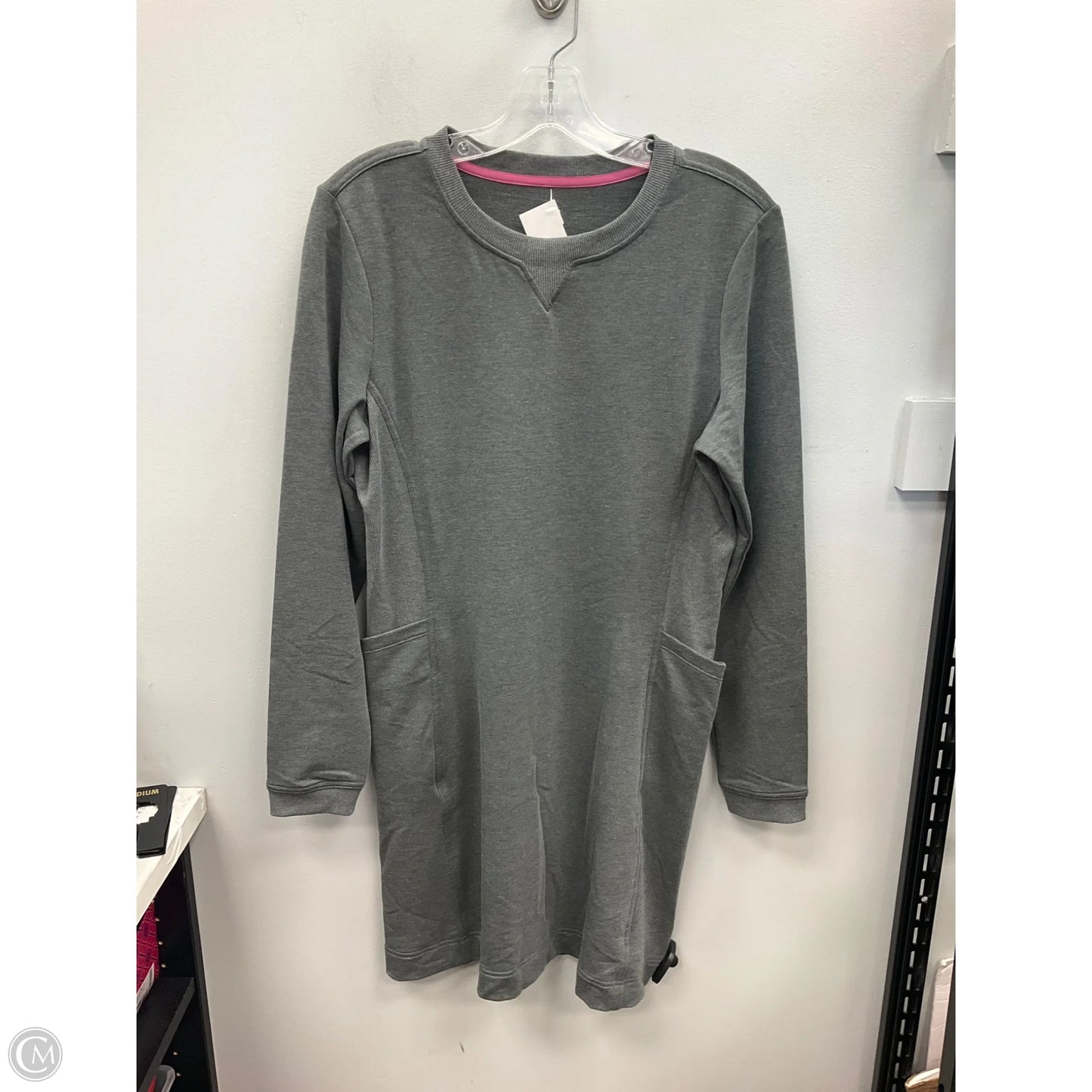 Dress Casual Short By Title Nine In Grey, Size: M