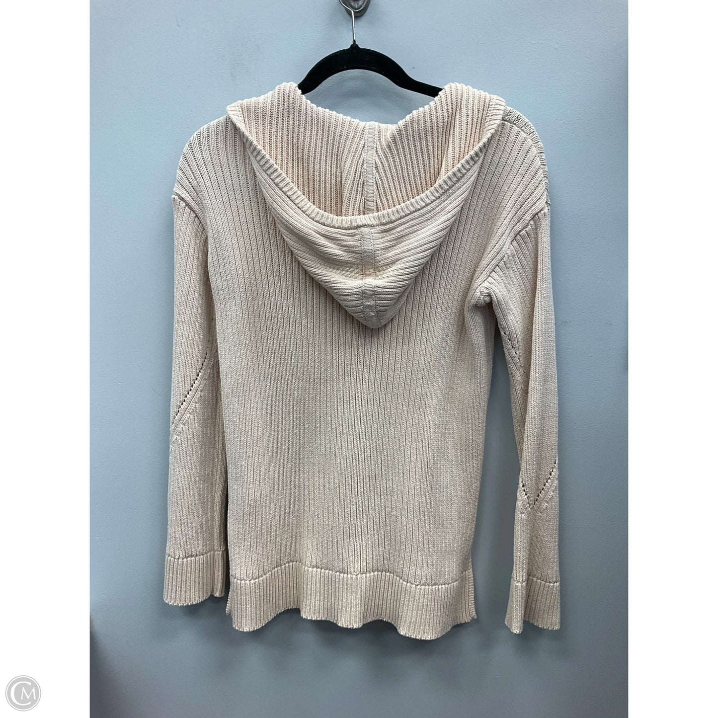 Sweater By Clothes Mentor In Cream, Size: Xs