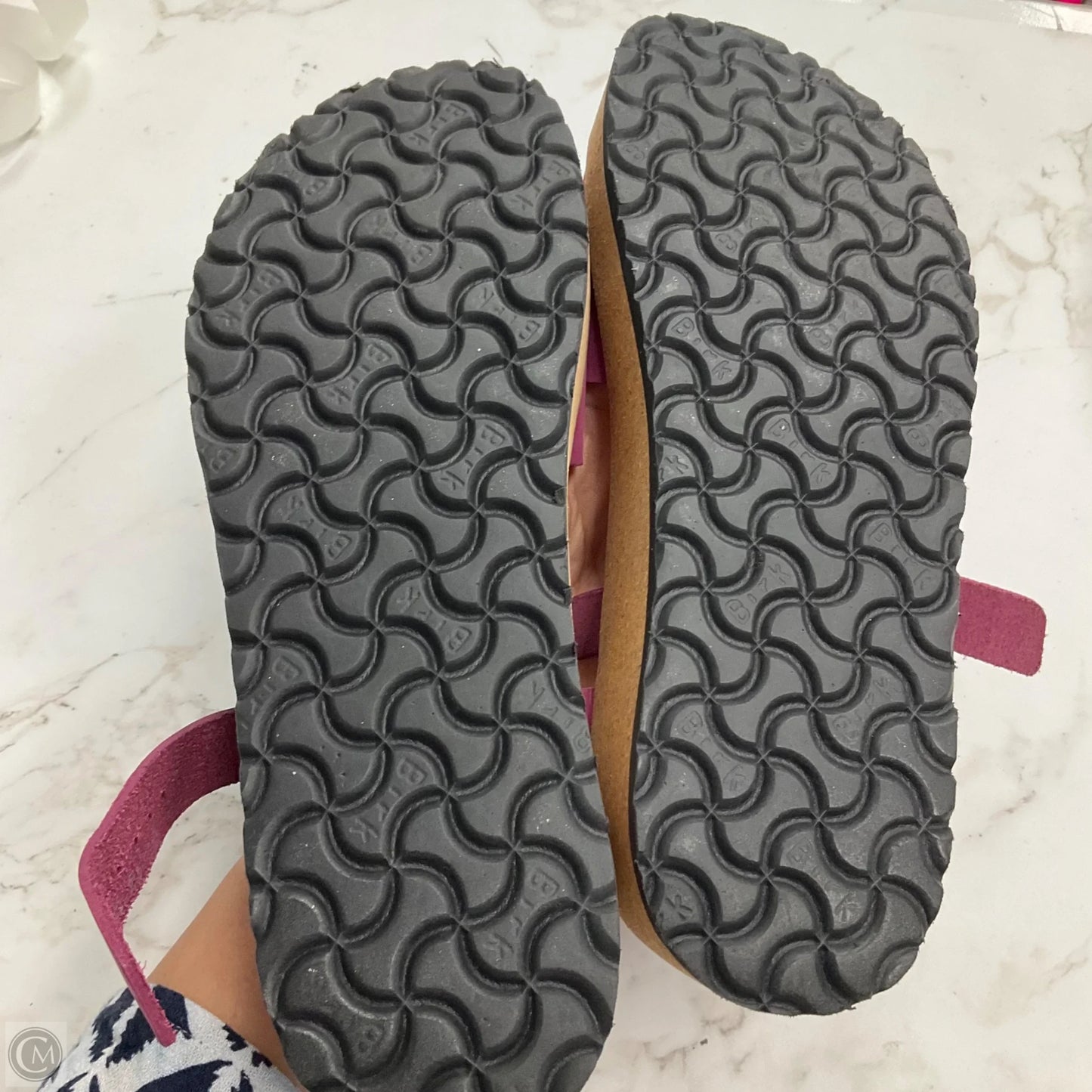 Sandals Flats By Birkenstock In Pink, Size: 9.5