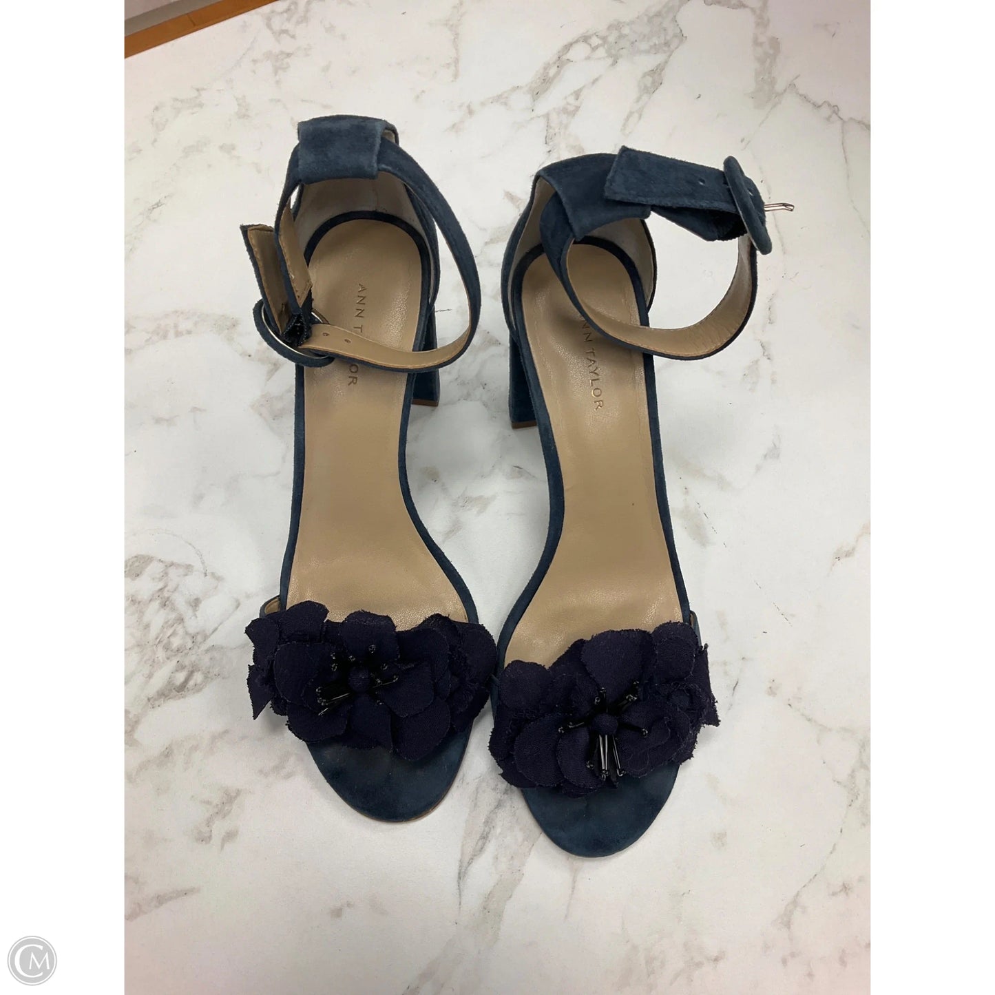 Shoes Heels Block By Ann Taylor In Navy, Size: 6.5