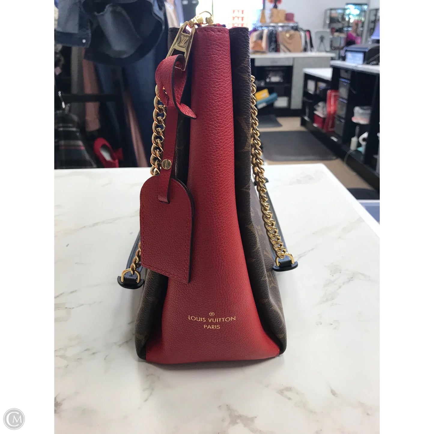 Handbag Luxury Designer By Louis Vuitton, Size: Medium
