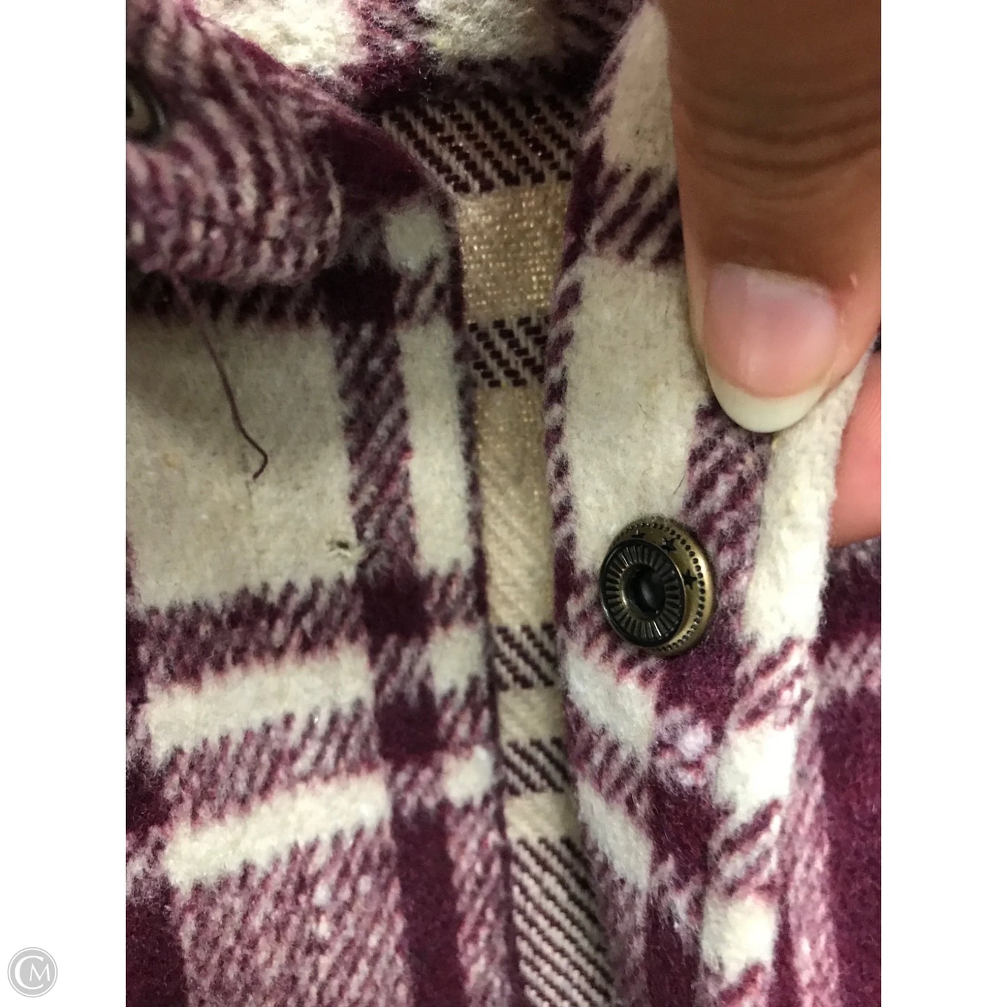 Jacket Shirt By Clothes Mentor In Plaid Pattern, Size: M