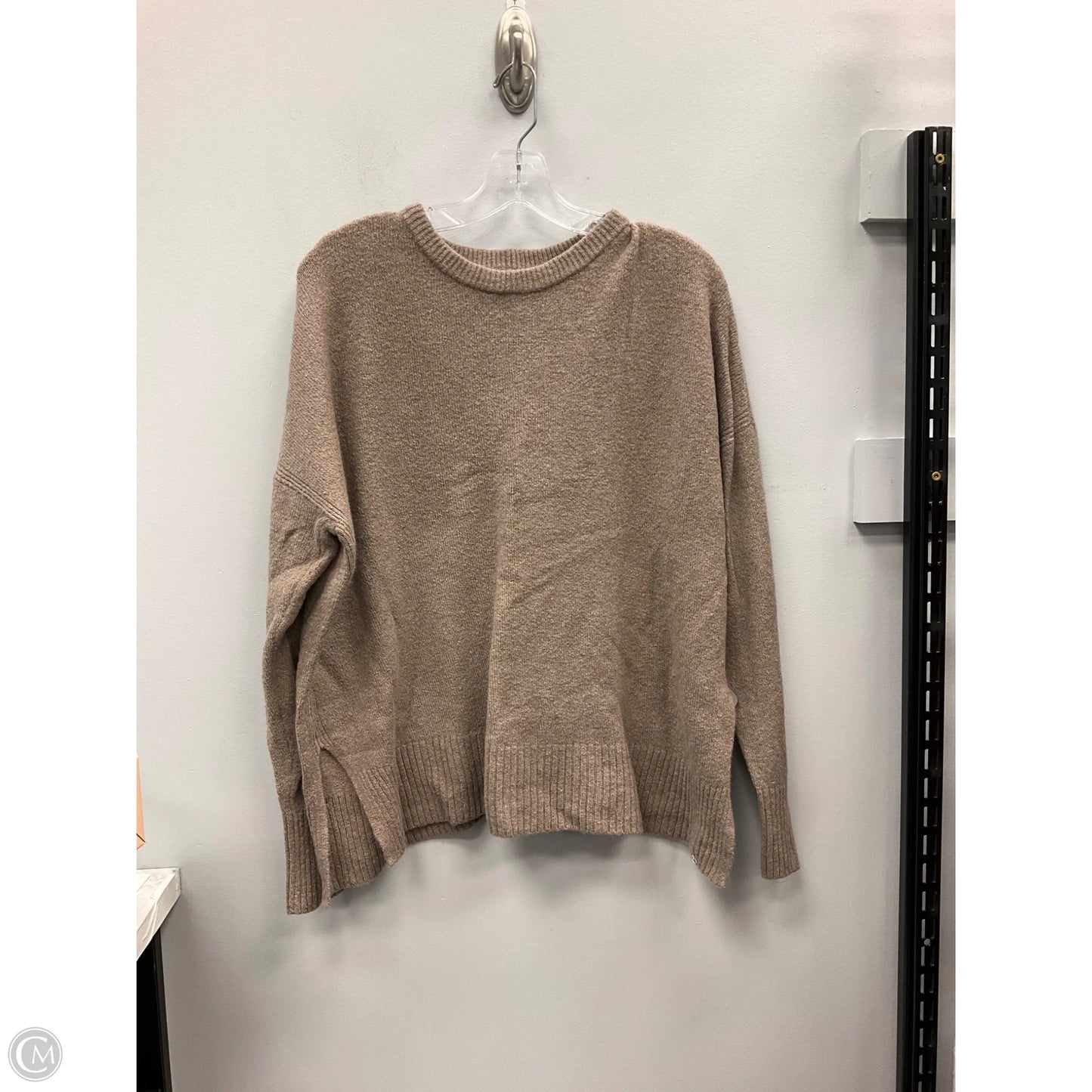 Sweater By Treasure And Bond In Taupe, Size: M
