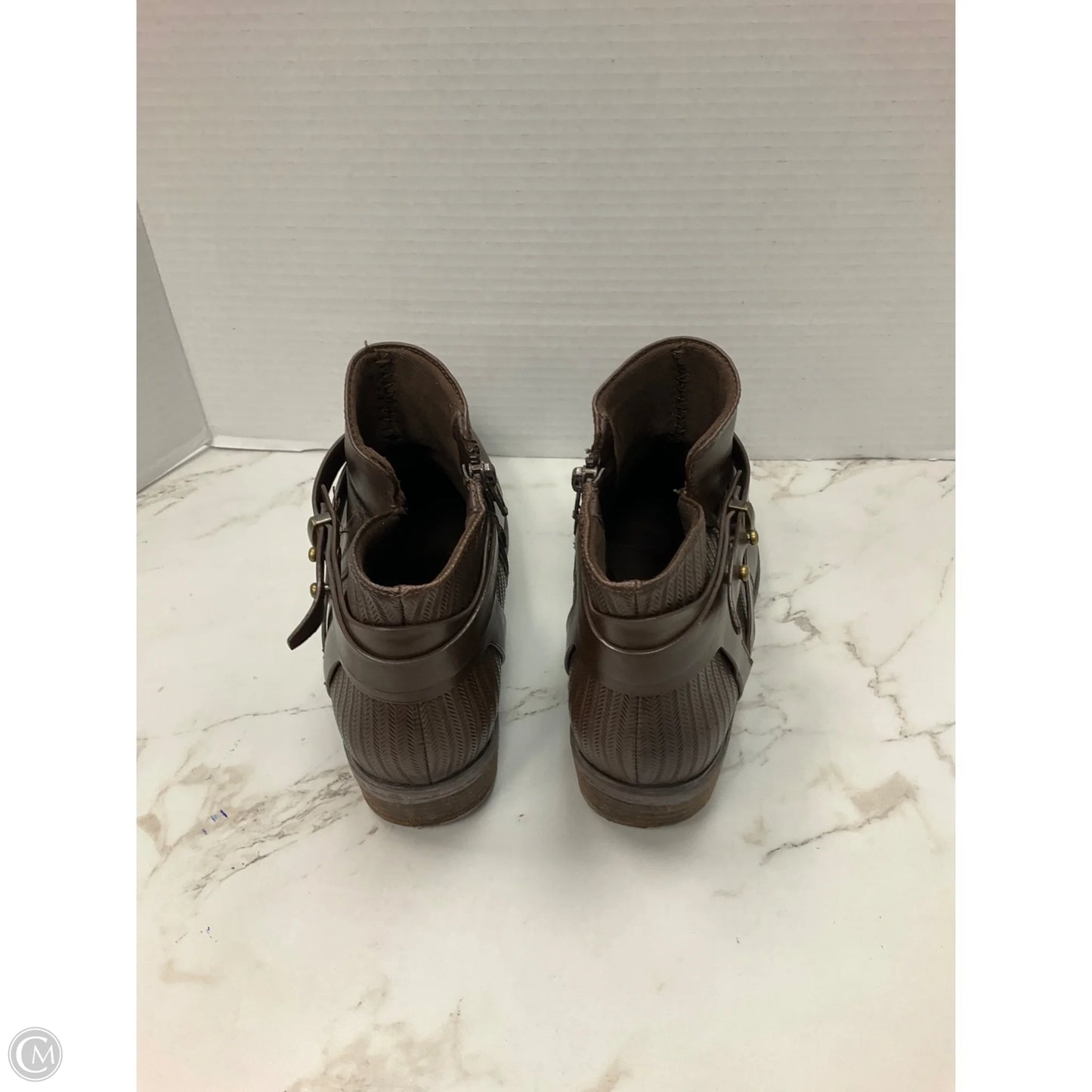 Boots Ankle Heels By Bare Traps In Brown, Size: 7.5