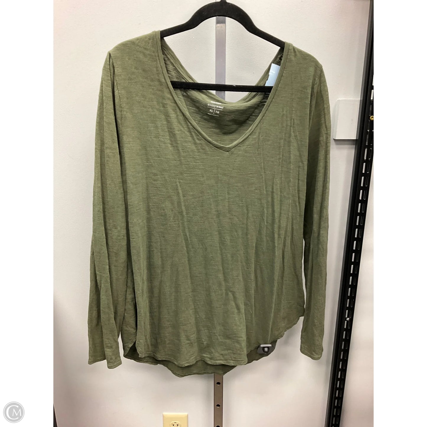 Top Long Sleeve Basic By Old Navy In Green, Size: Xl