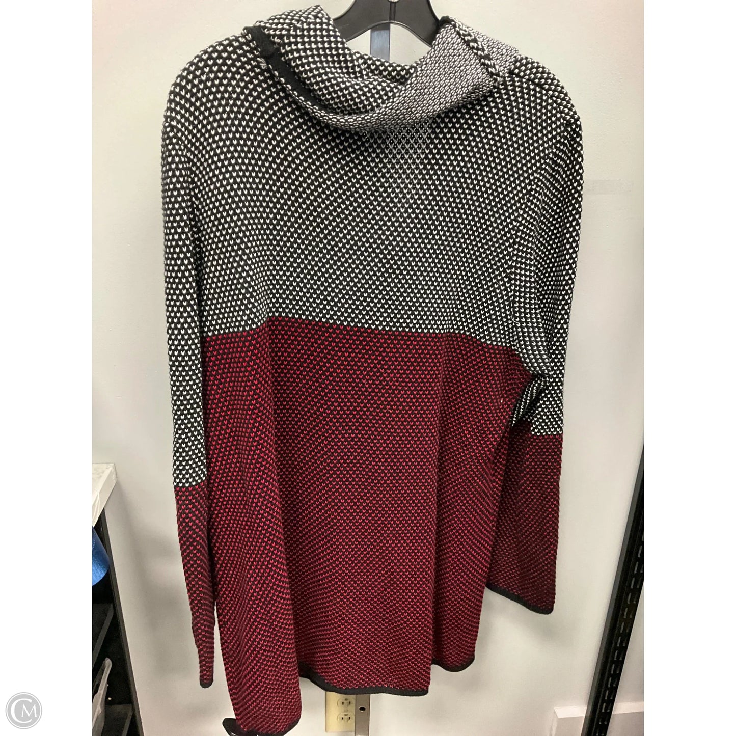 Sweater By Calvin Klein In Black & Red, Size: Xl