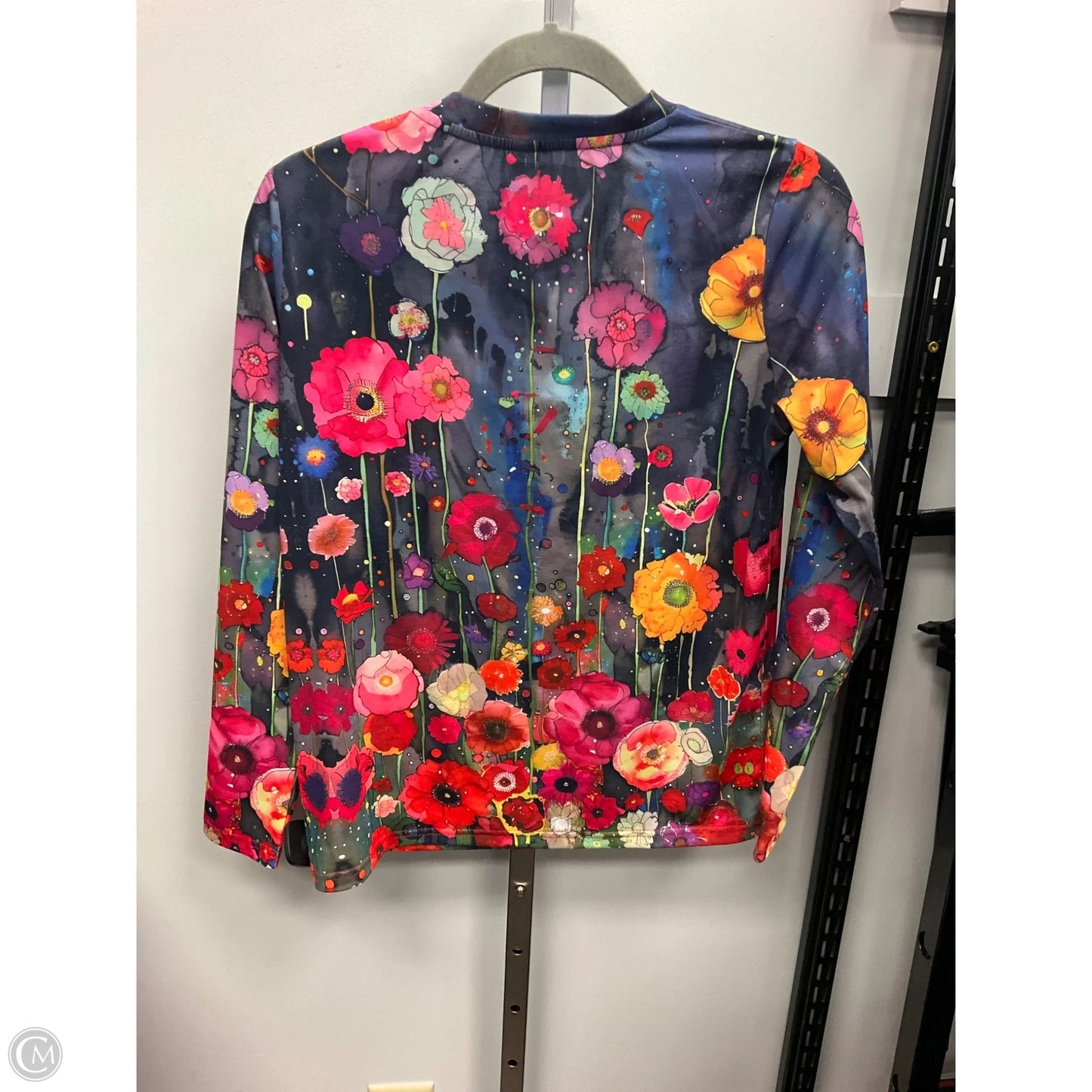 Top Long Sleeve By Exclusive In Floral Print, Size: S