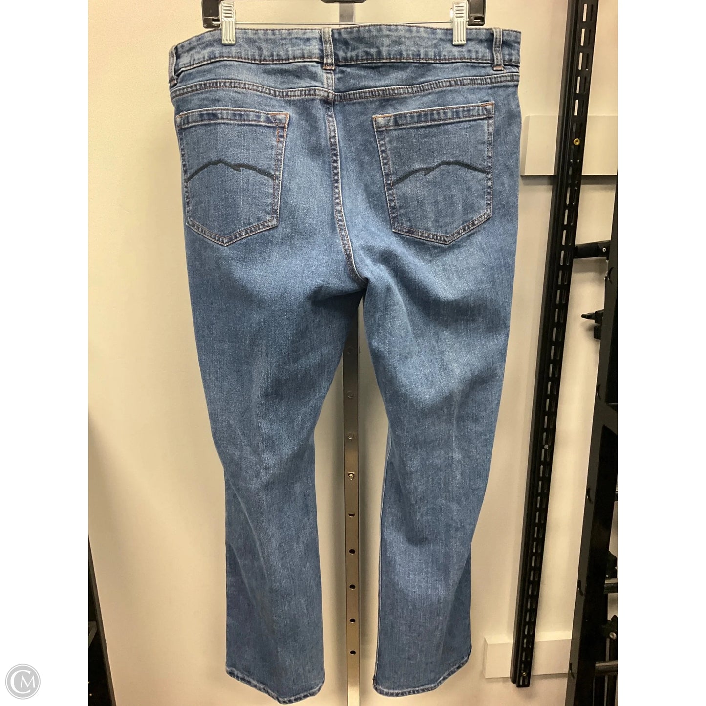 Jeans Flared By Clothes Mentor In Blue Denim, Size: 16