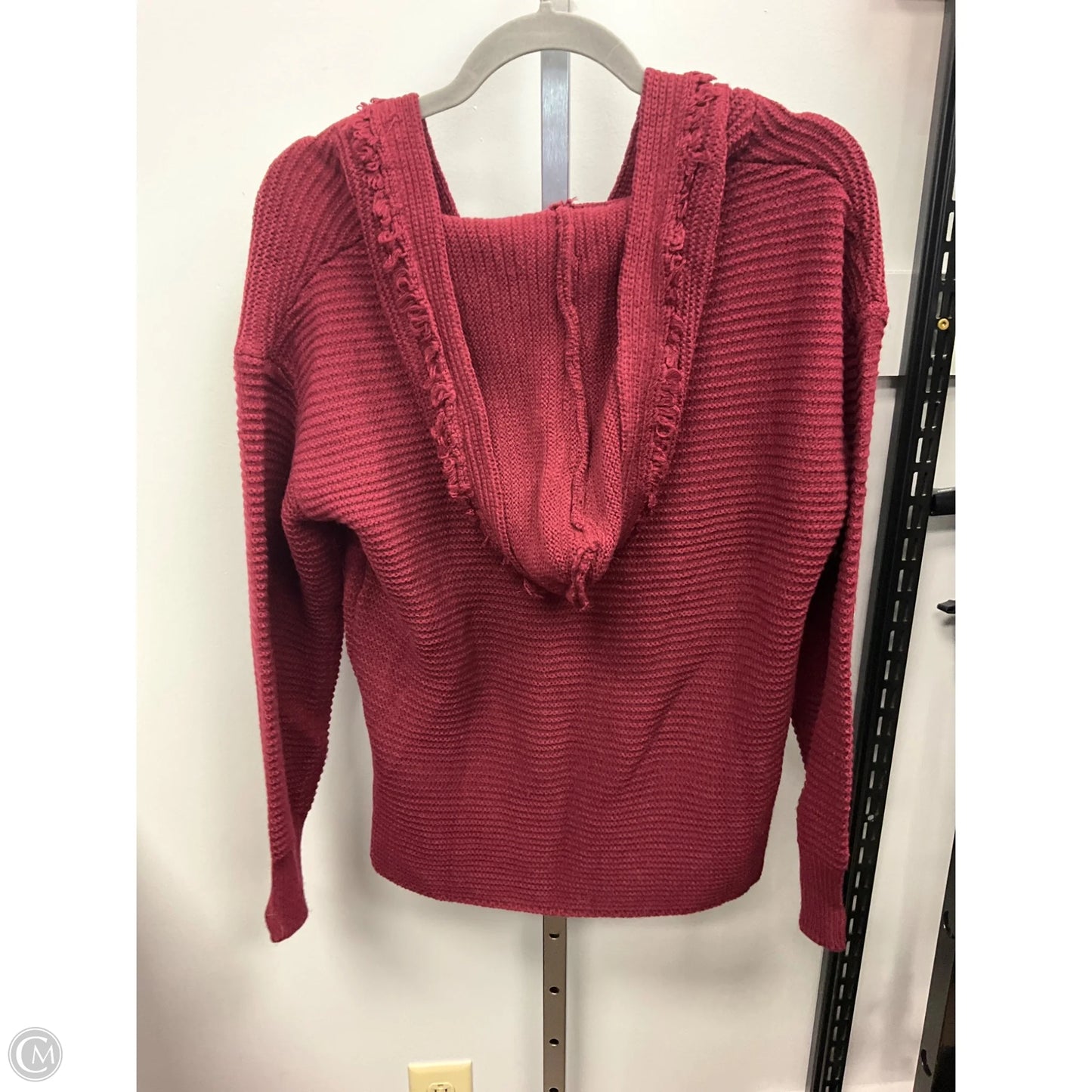 Sweater By Clothes Mentor In Maroon, Size: S