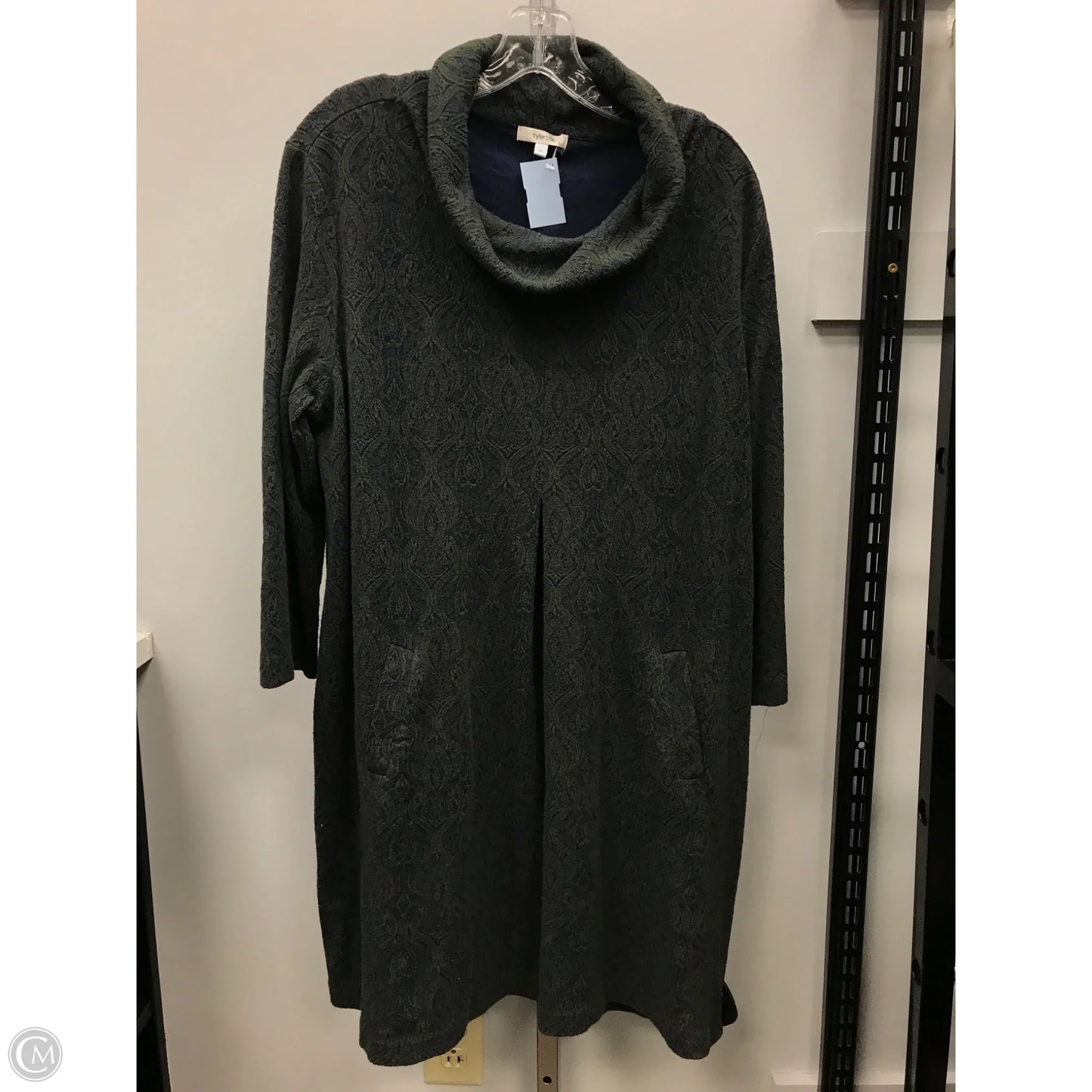 Dress Casual Short By Tyler Boe In Blue & Green, Size: Xl