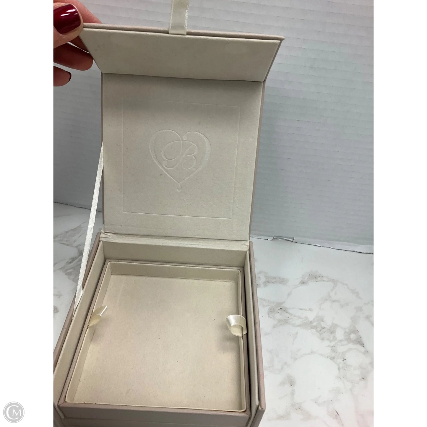 Jewelry Case By Brighton, Size: Medium