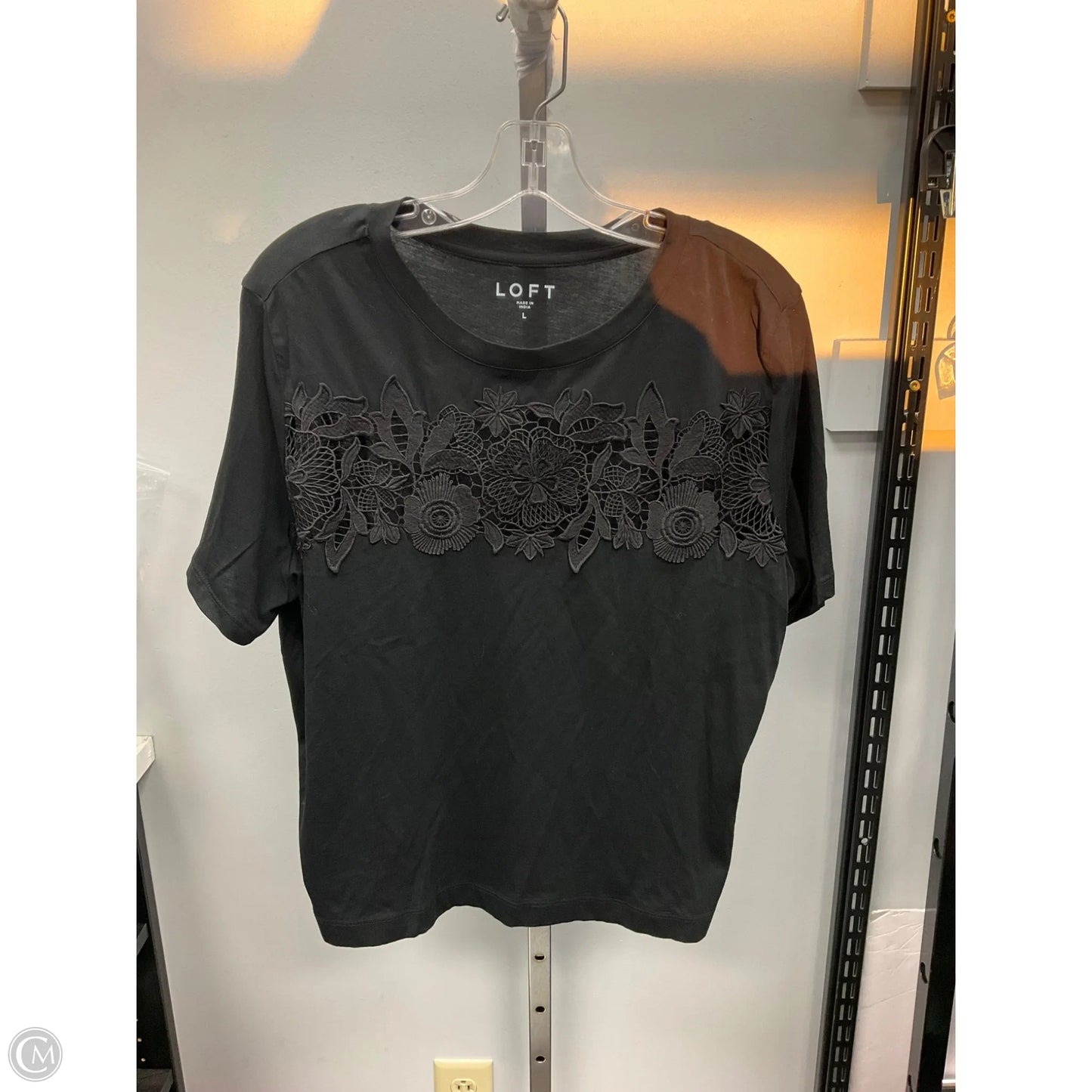 Top Short Sleeve By Loft In Black, Size: L