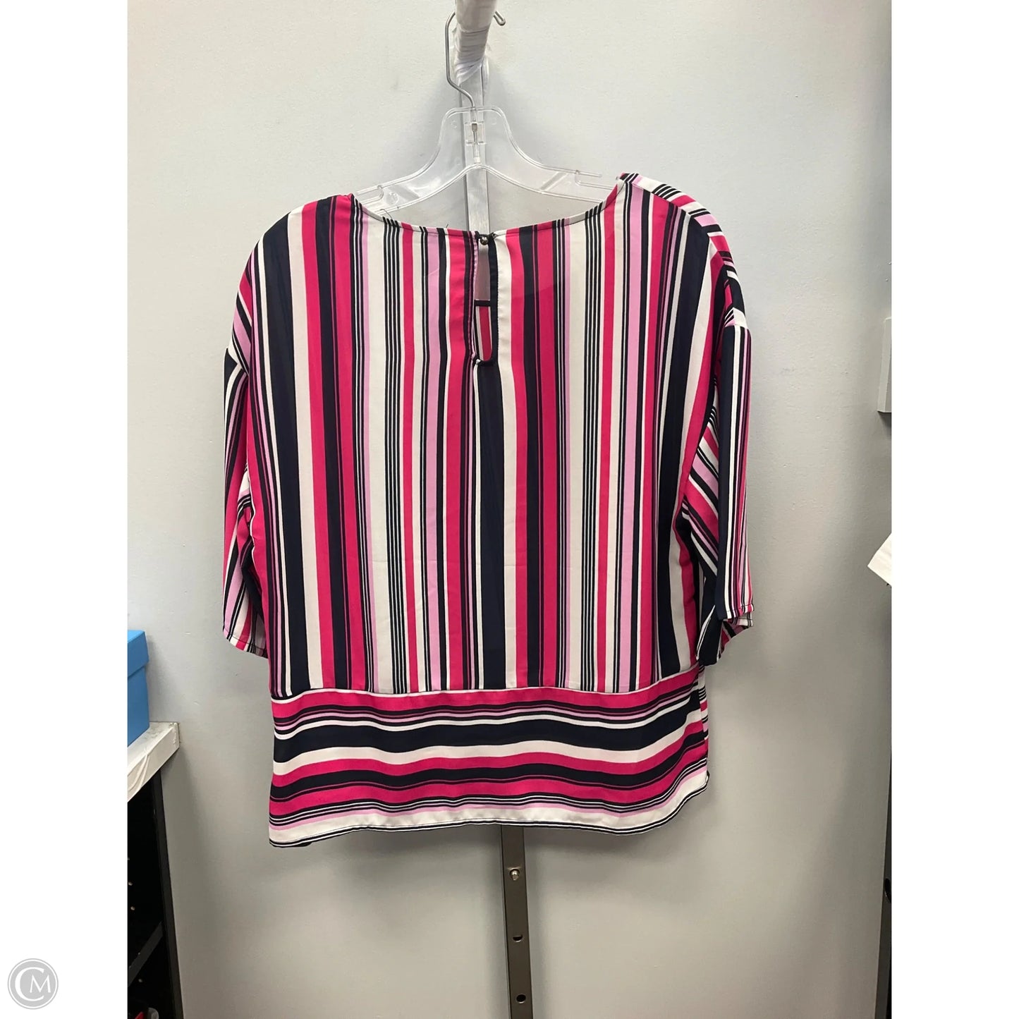 Top Short Sleeve By W5 In Striped Pattern, Size: M