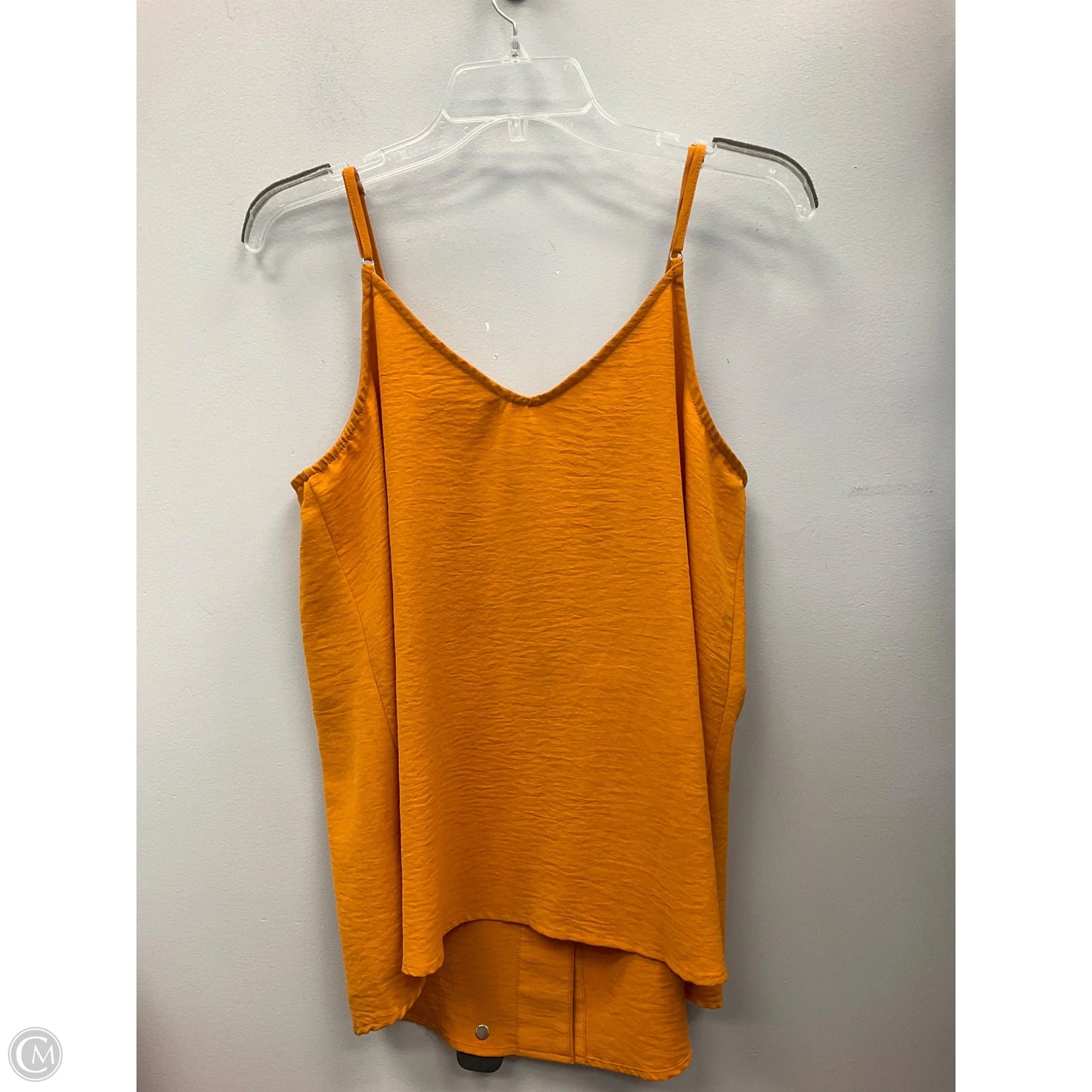 Top Sleeveless By Entro In Gold, Size: L