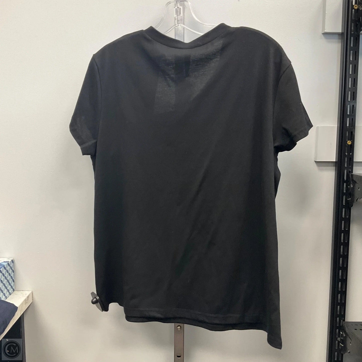 Top Short Sleeve By Clothes Mentor In Black, Size: L