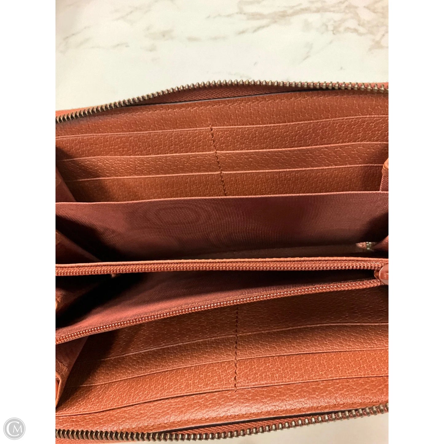 Wallet Luxury Designer By Gucci, Size: Large