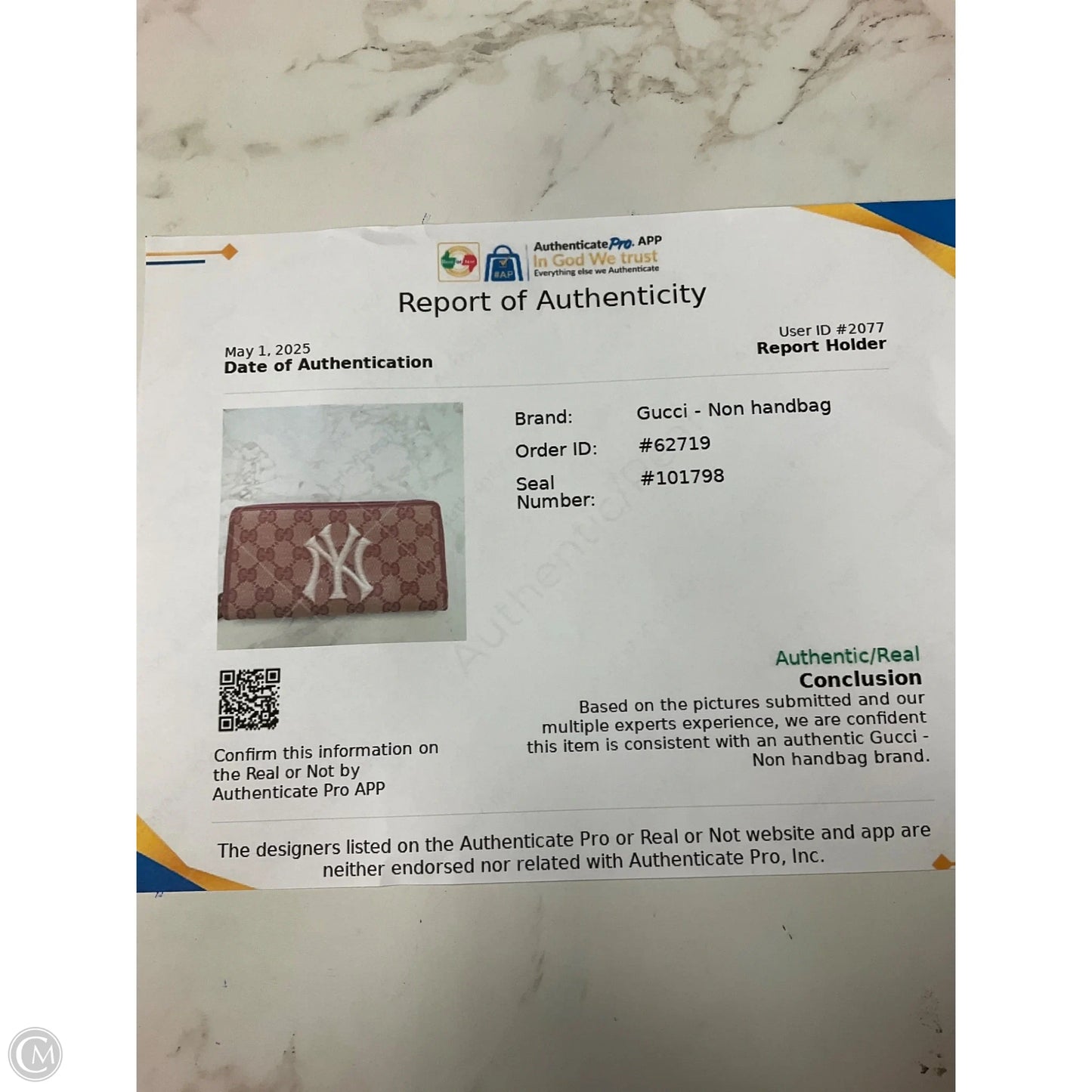 Wallet Luxury Designer By Gucci, Size: Large