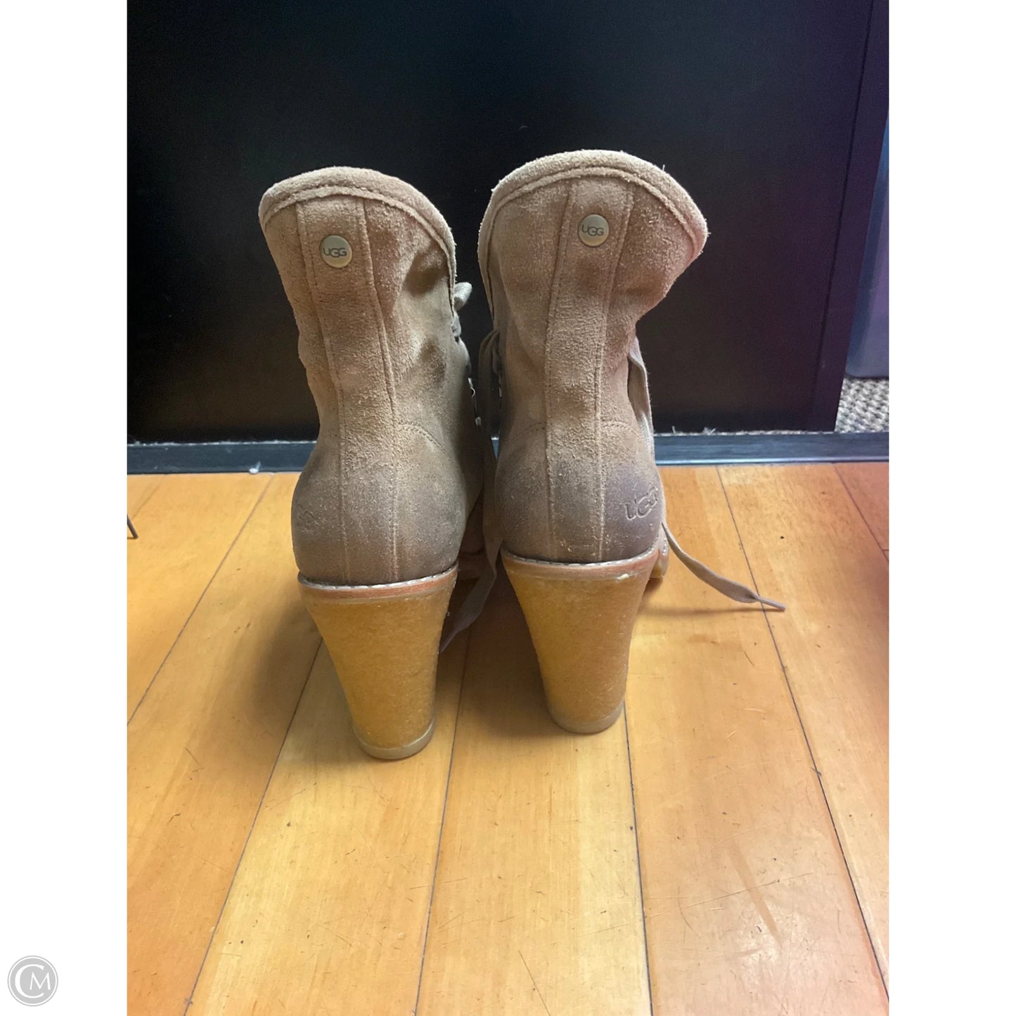 Boots Designer By Ugg In Tan, Size: 8.5
