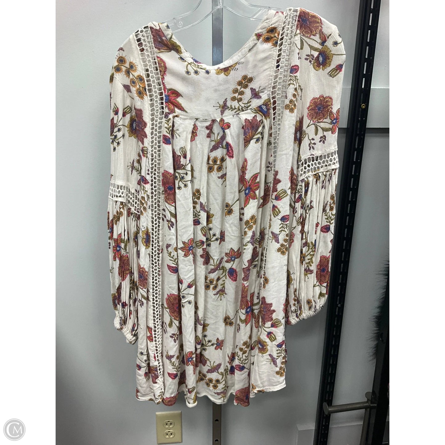 Top Long Sleeve By Free People In Floral Print, Size: M