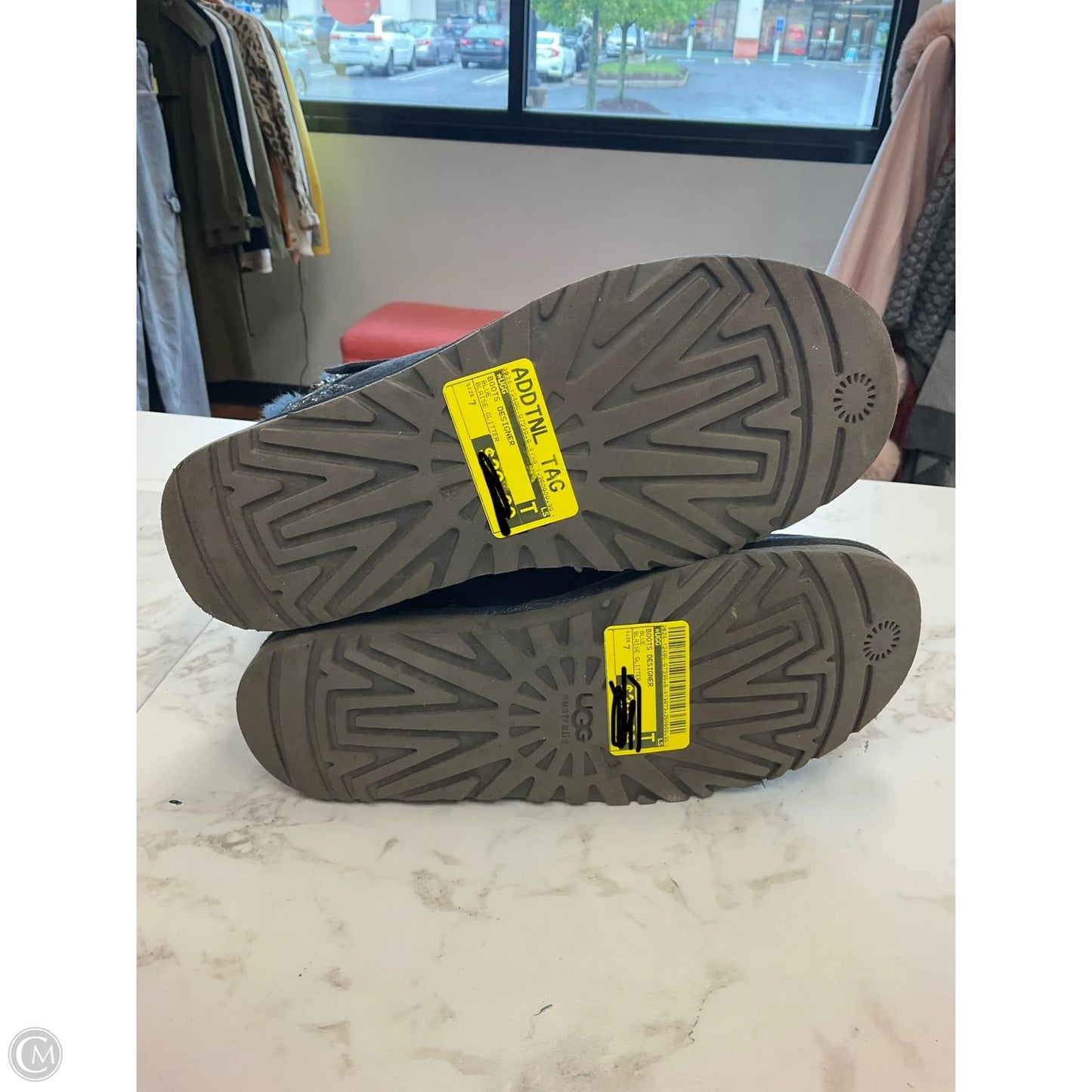 Boots Designer By Ugg In Blue, Size: 7