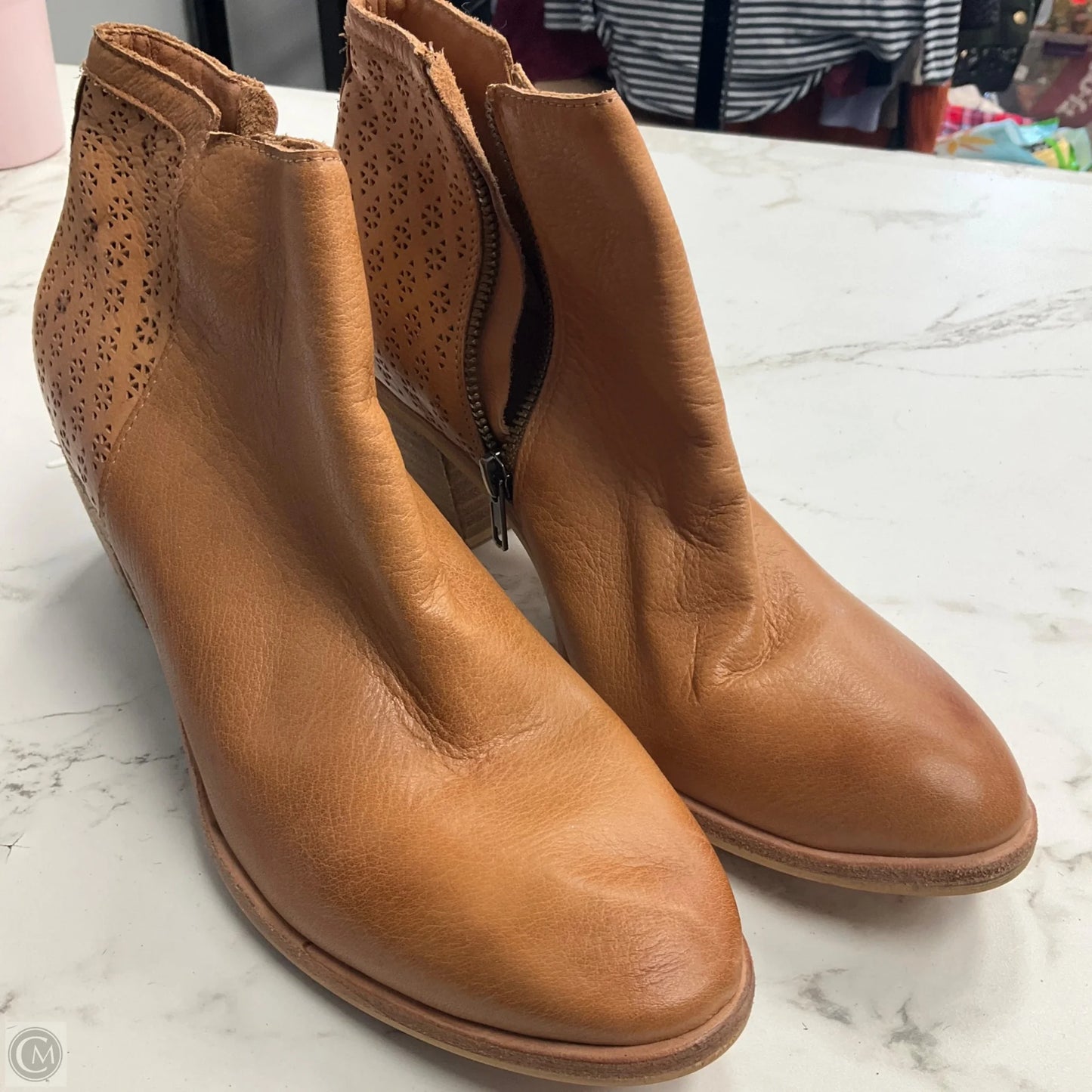 Boots Ankle Heels By Clothes Mentor In Tan, Size: 9