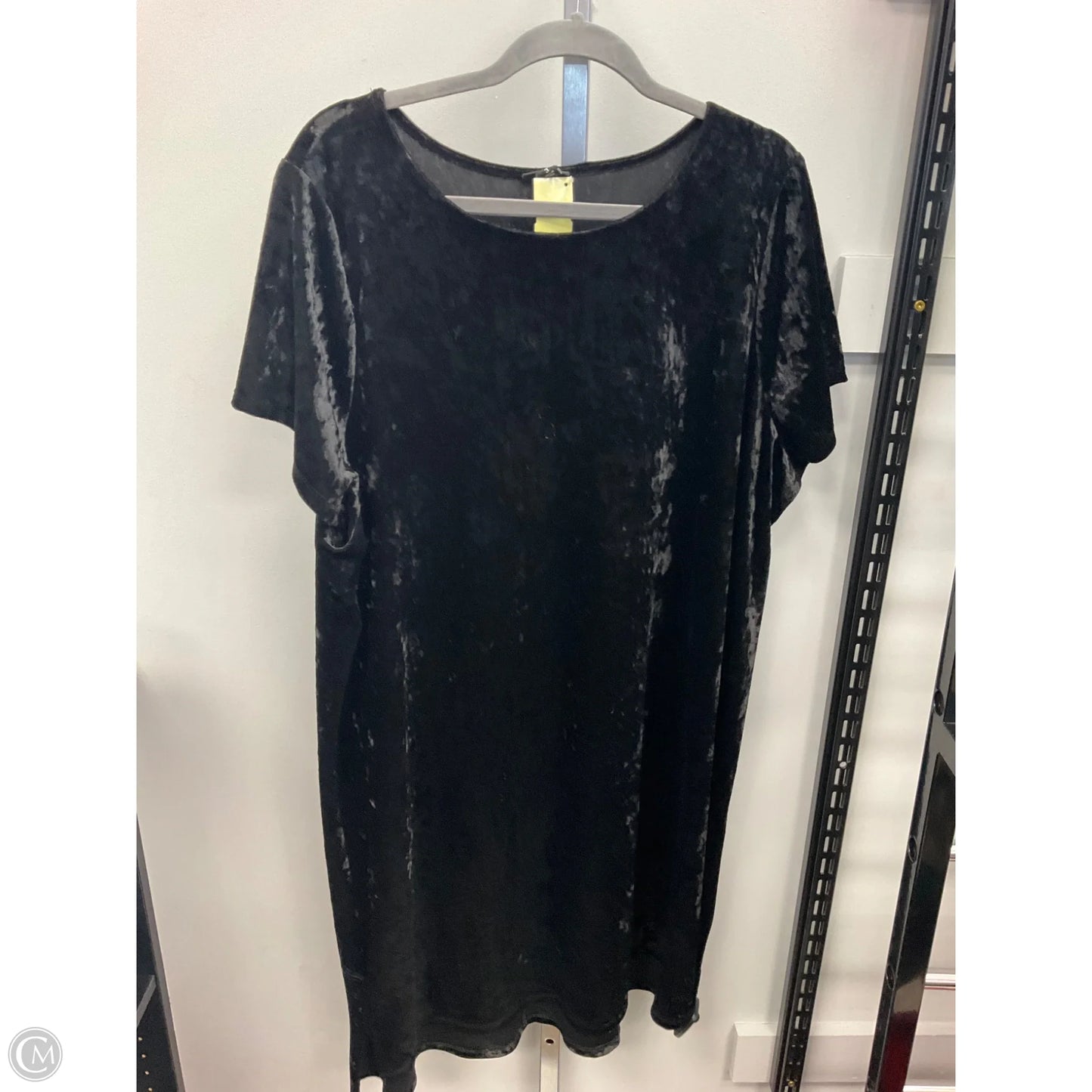 Dress Casual Short By Torrid In Black, Size: 3x