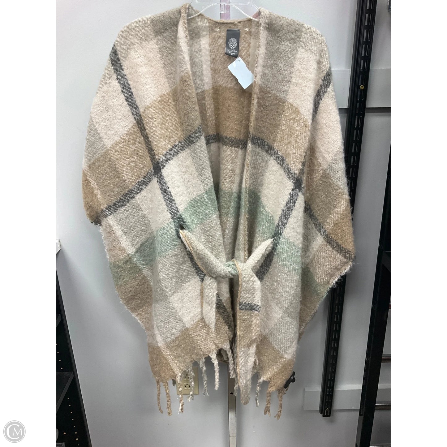 Sweater Short Sleeve By Vince Camuto In Plaid Pattern, Size: Osfm