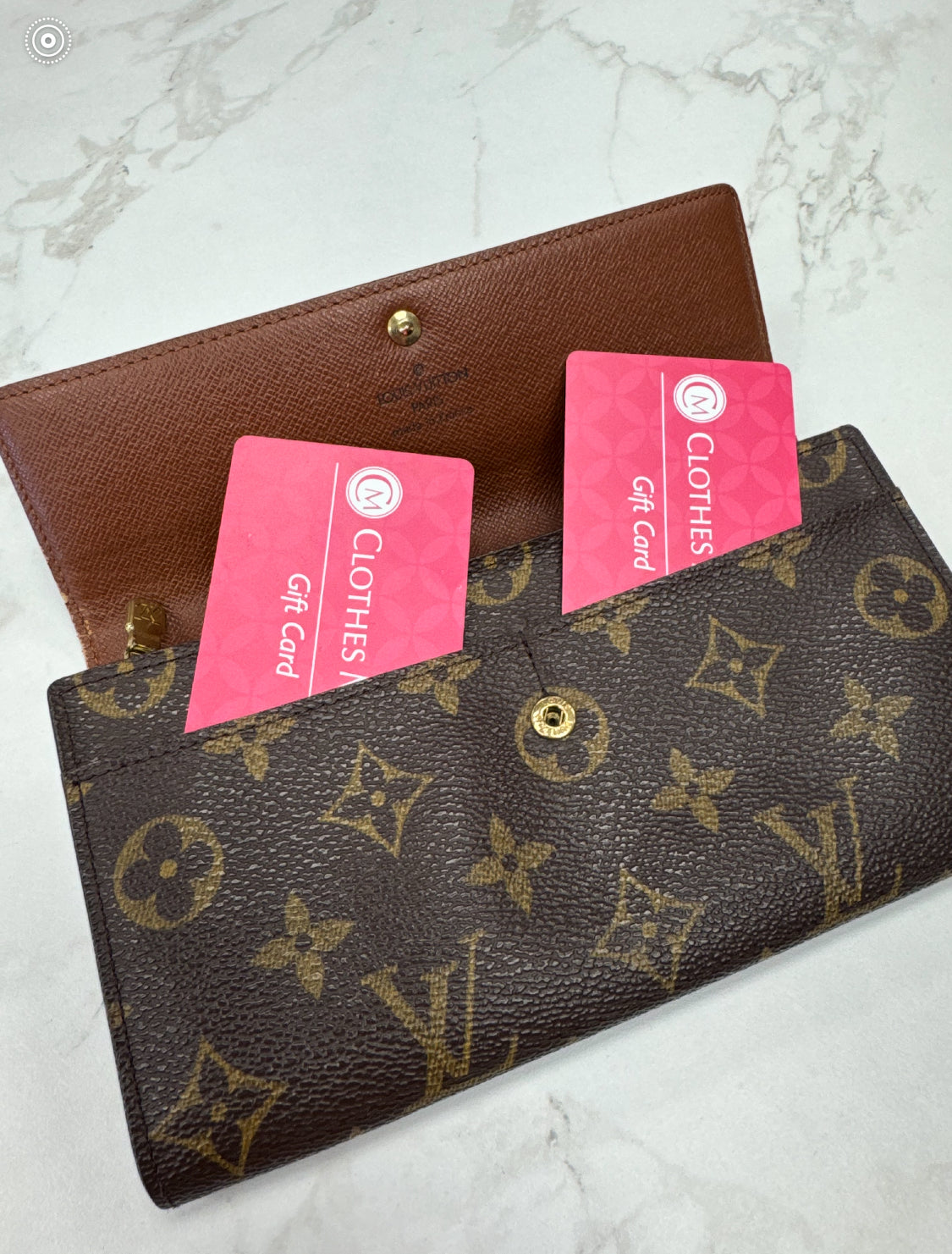 Wallet Luxury Designer By Louis Vuitton, Size: Large