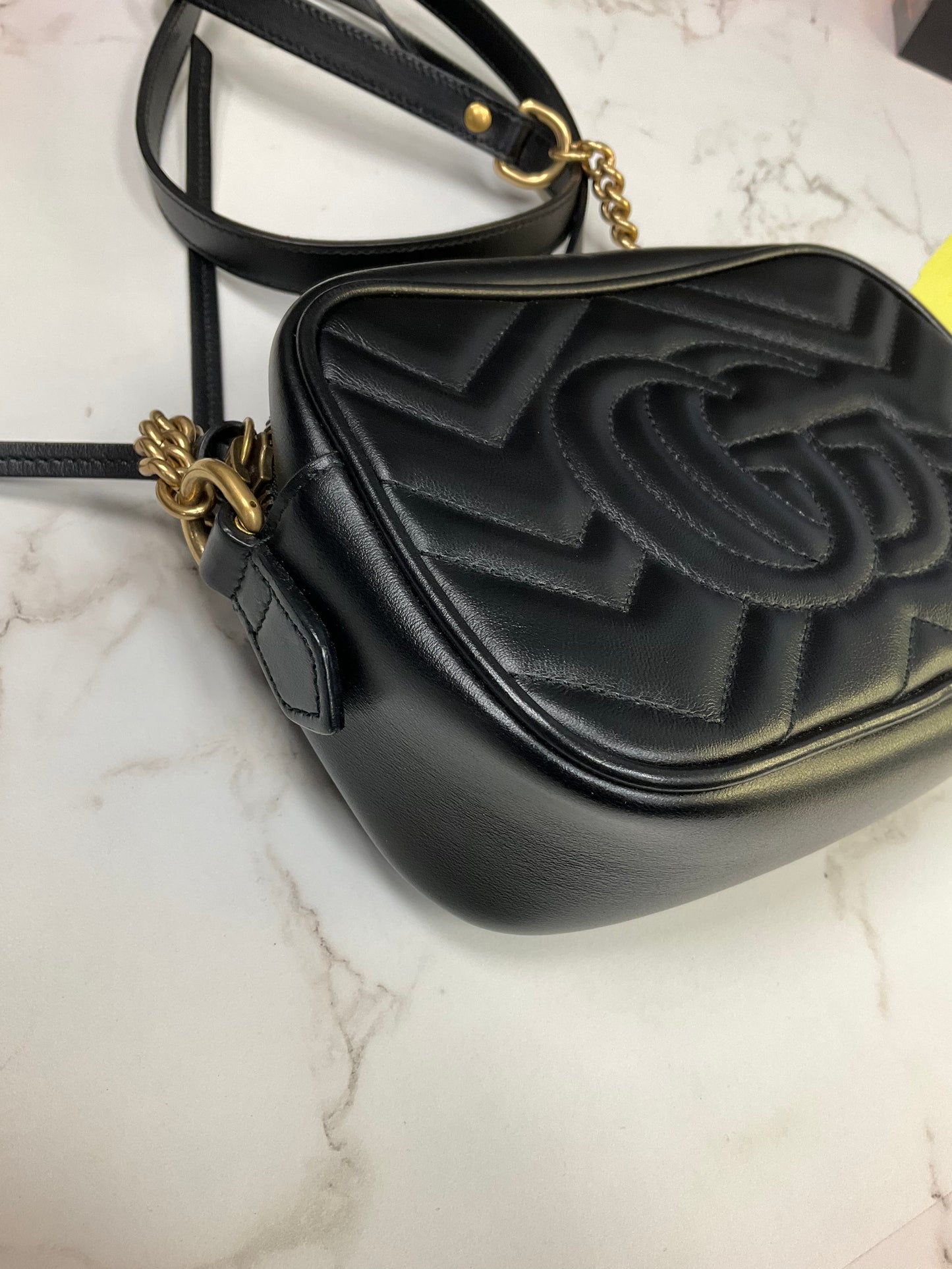 Crossbody Luxury Designer By Gucci, Size: Small