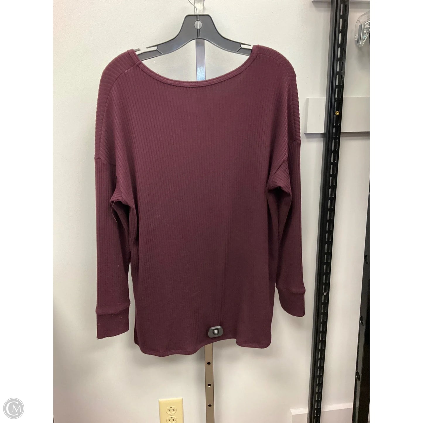 Top Long Sleeve By American Eagle In Maroon, Size: S