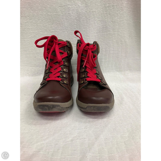 Boots Ankle Flats By Eastland In Brown, Size: 7