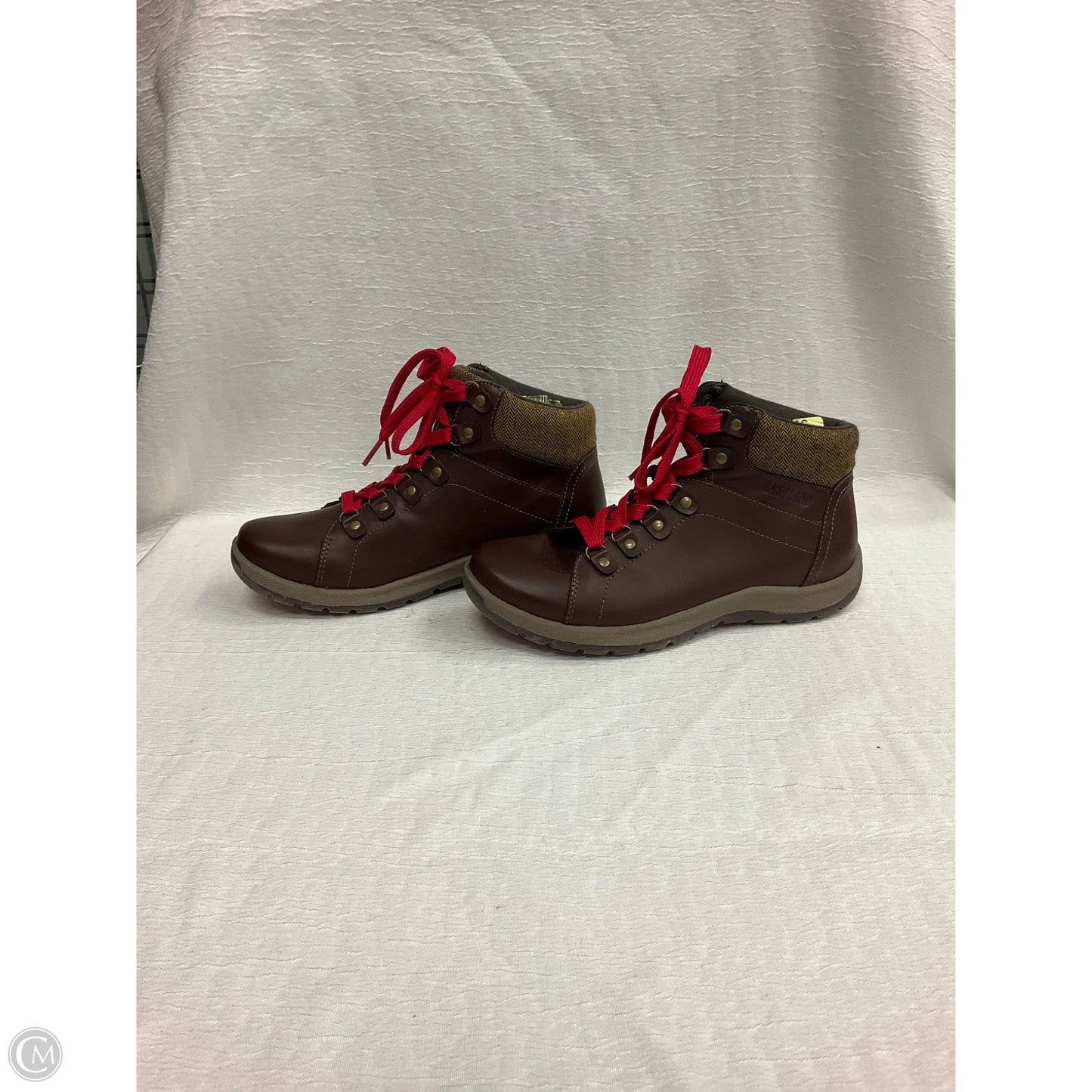 Boots Ankle Flats By Eastland In Brown, Size: 7