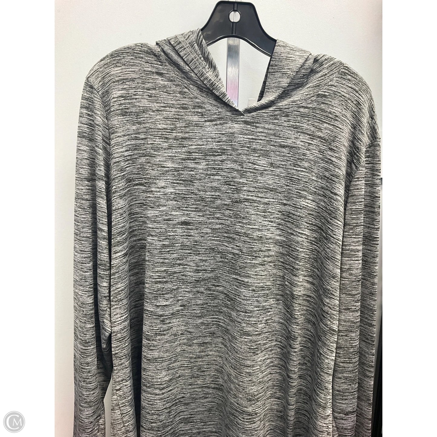 Athletic Top Long Sleeve Hoodie By Clothes Mentor In Grey & White, Size: 2x