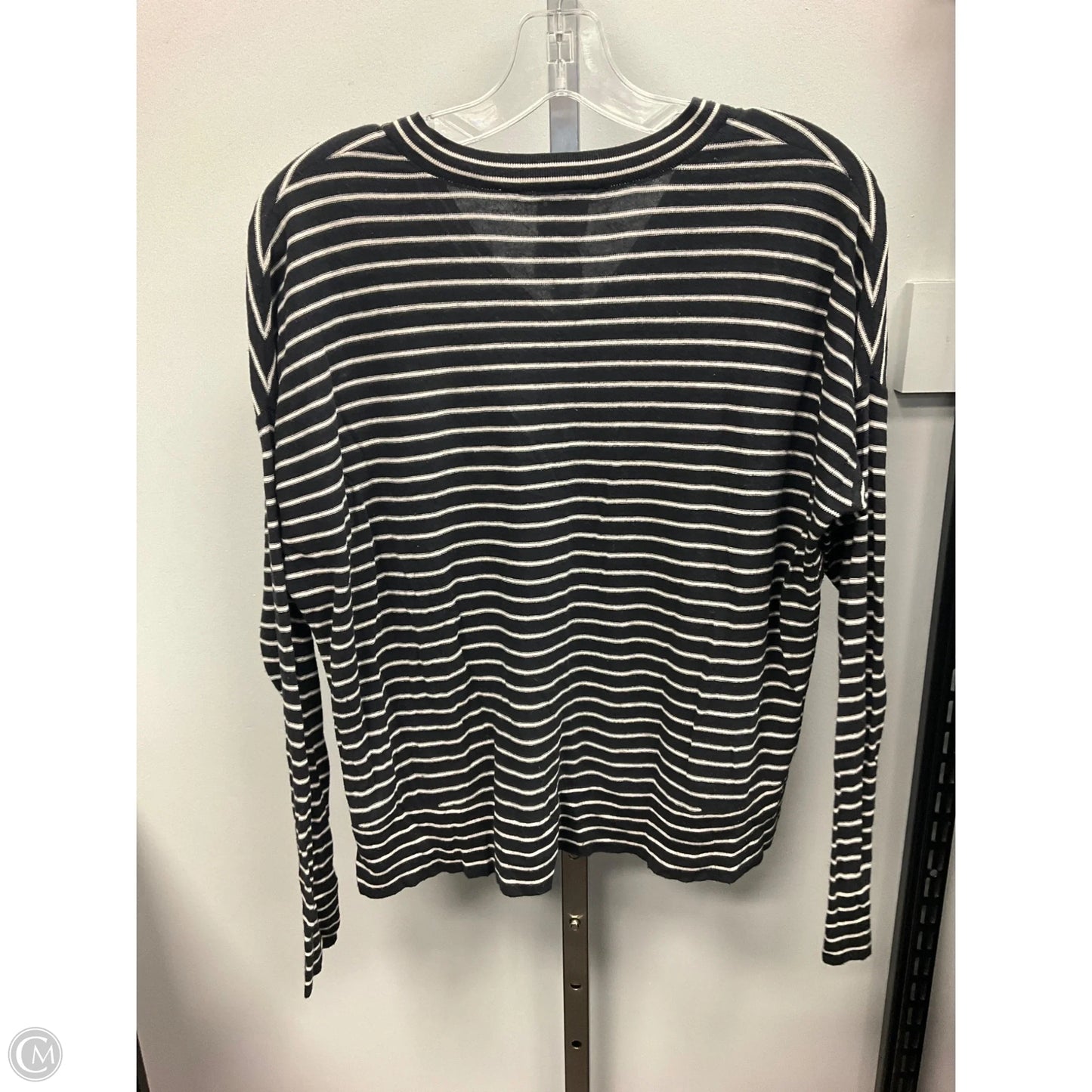 Top Long Sleeve Basic By Athleta In Striped Pattern, Size: S