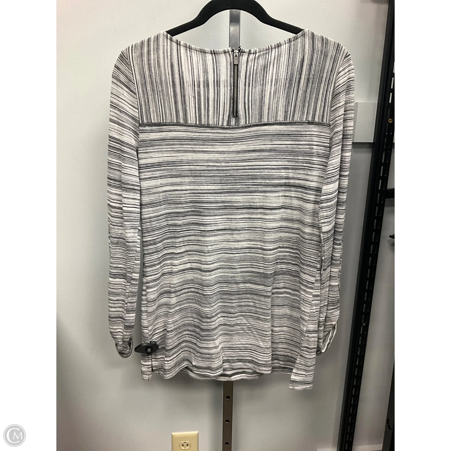 Top Long Sleeve By Talbots In Black & White, Size: S