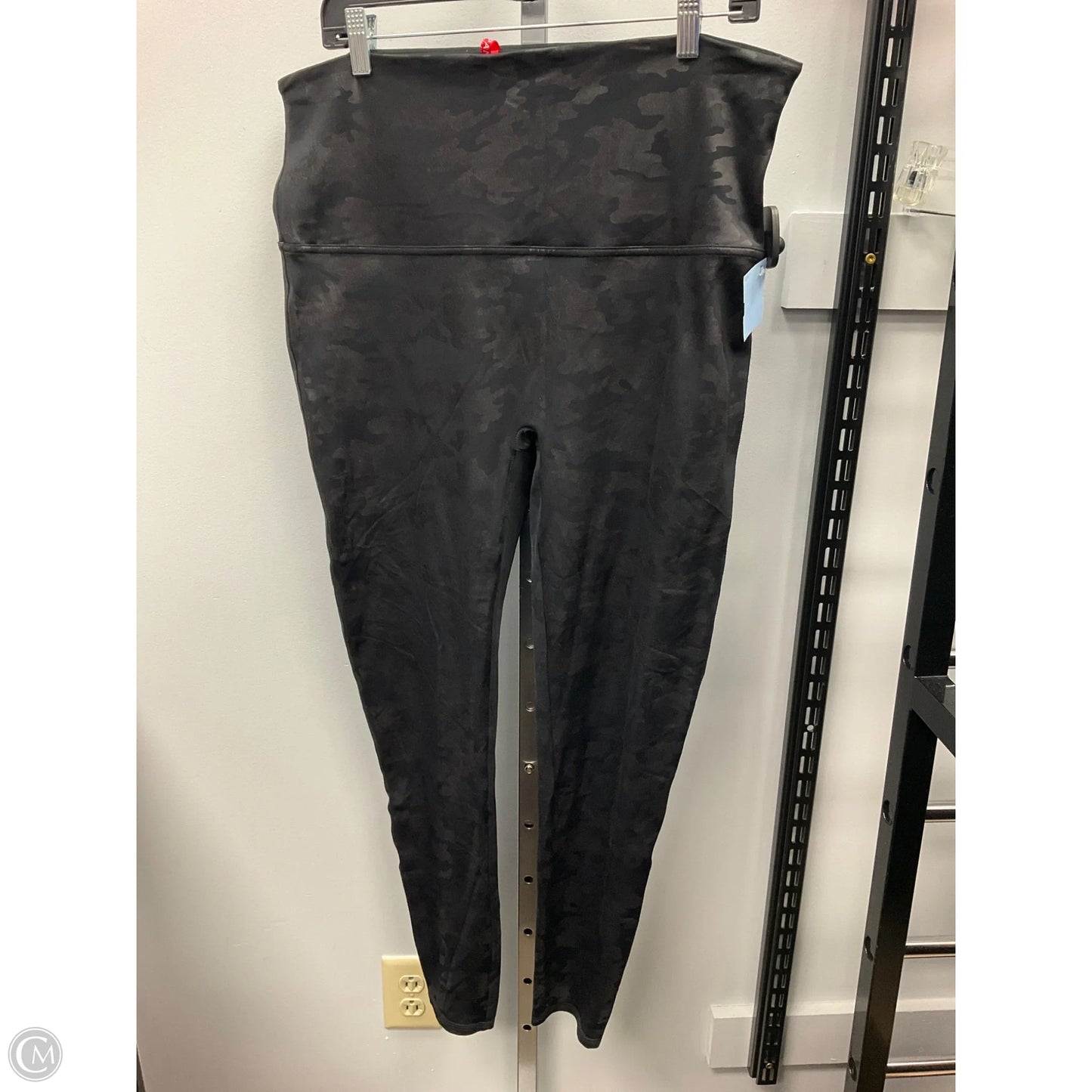 Athletic Leggings By Spanx In Camouflage Print, Size: 3x