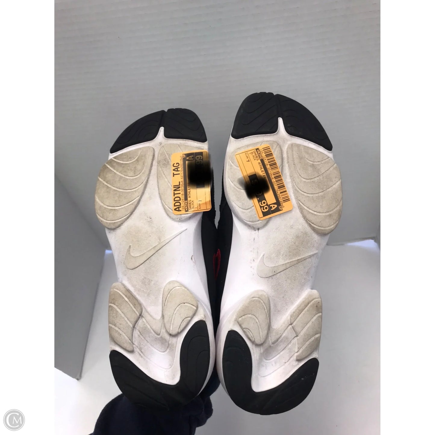 Shoes Athletic By Nike In Black, Size: 7