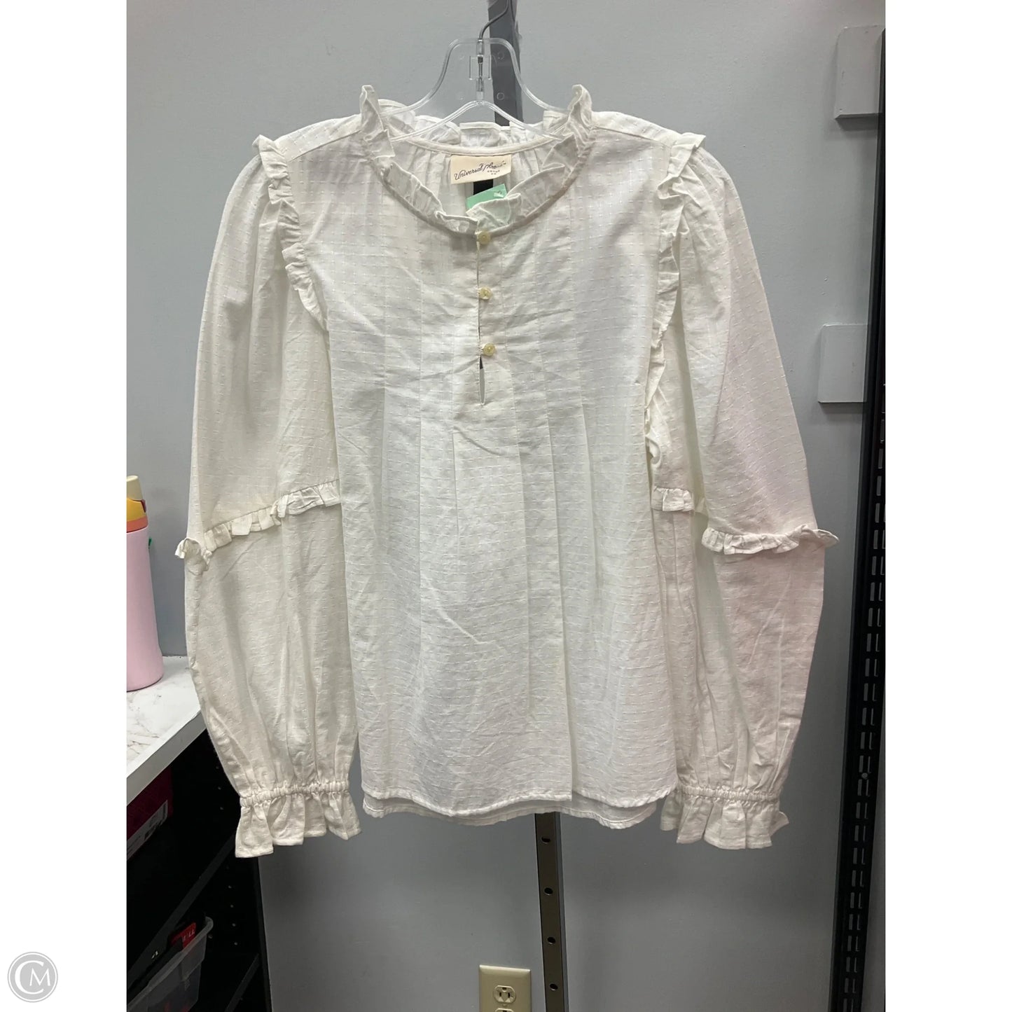 Top Long Sleeve By Universal Thread In Cream, Size: Xs