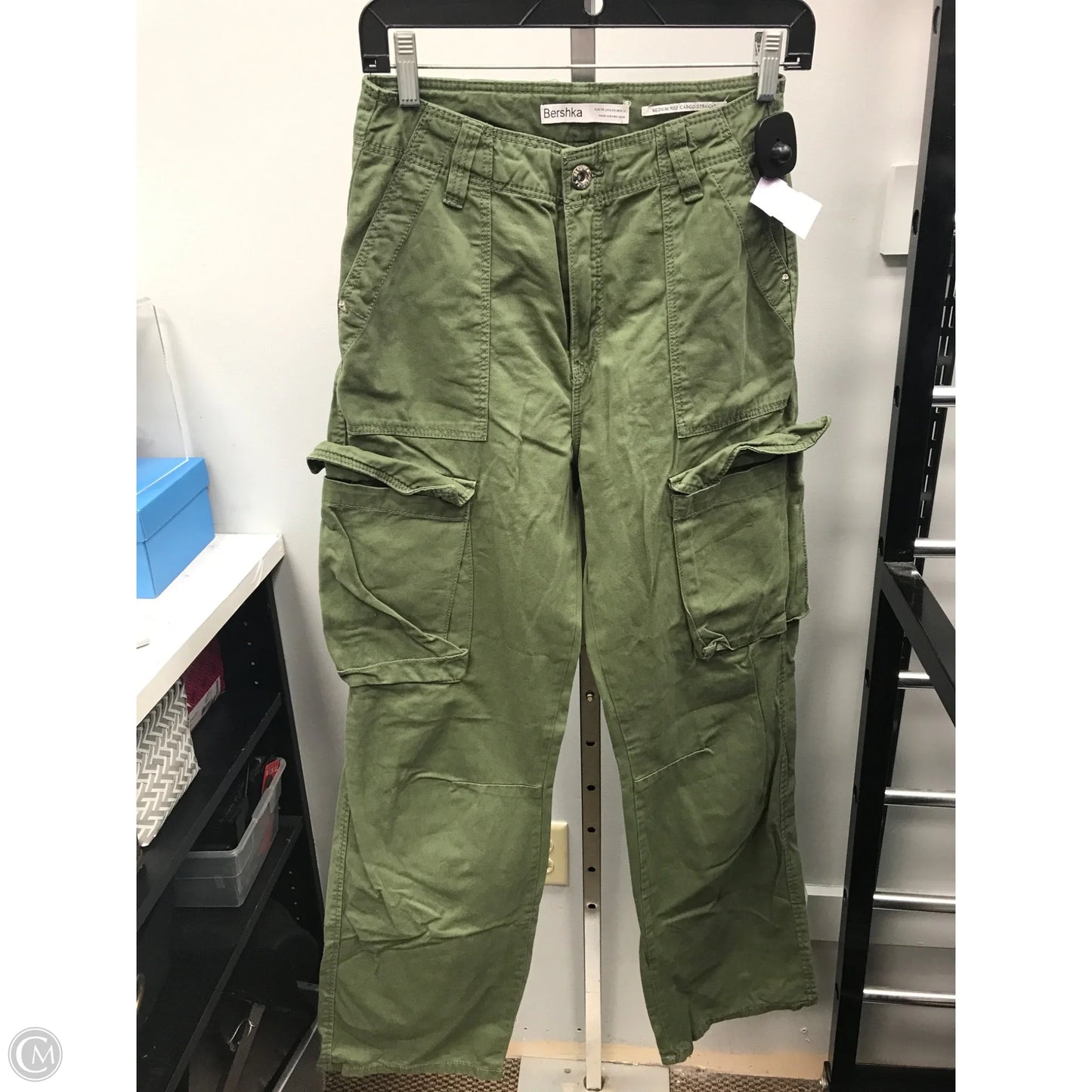 Pants Cargo & Utility By Bershka In Green, Size: 4