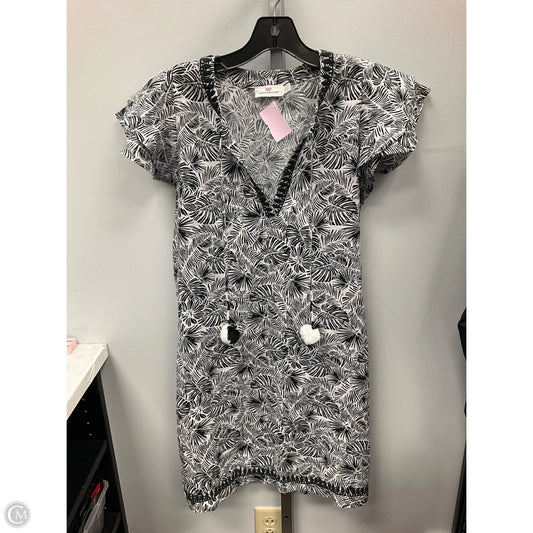 Dress Casual Short By Vineyard Vines In Black & Cream, Size: S