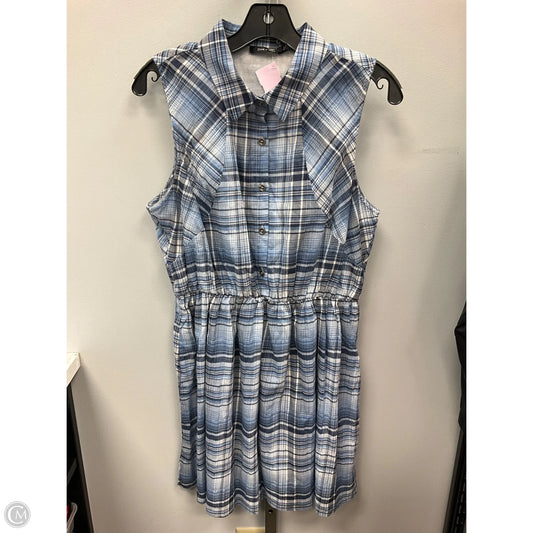 Dress Casual Short By Doe & Rae In Plaid Pattern, Size: L