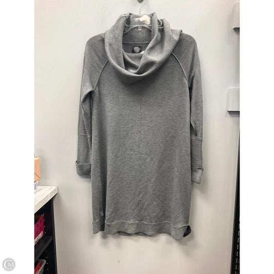 Dress Casual Short By Vince Camuto In Grey, Size: S