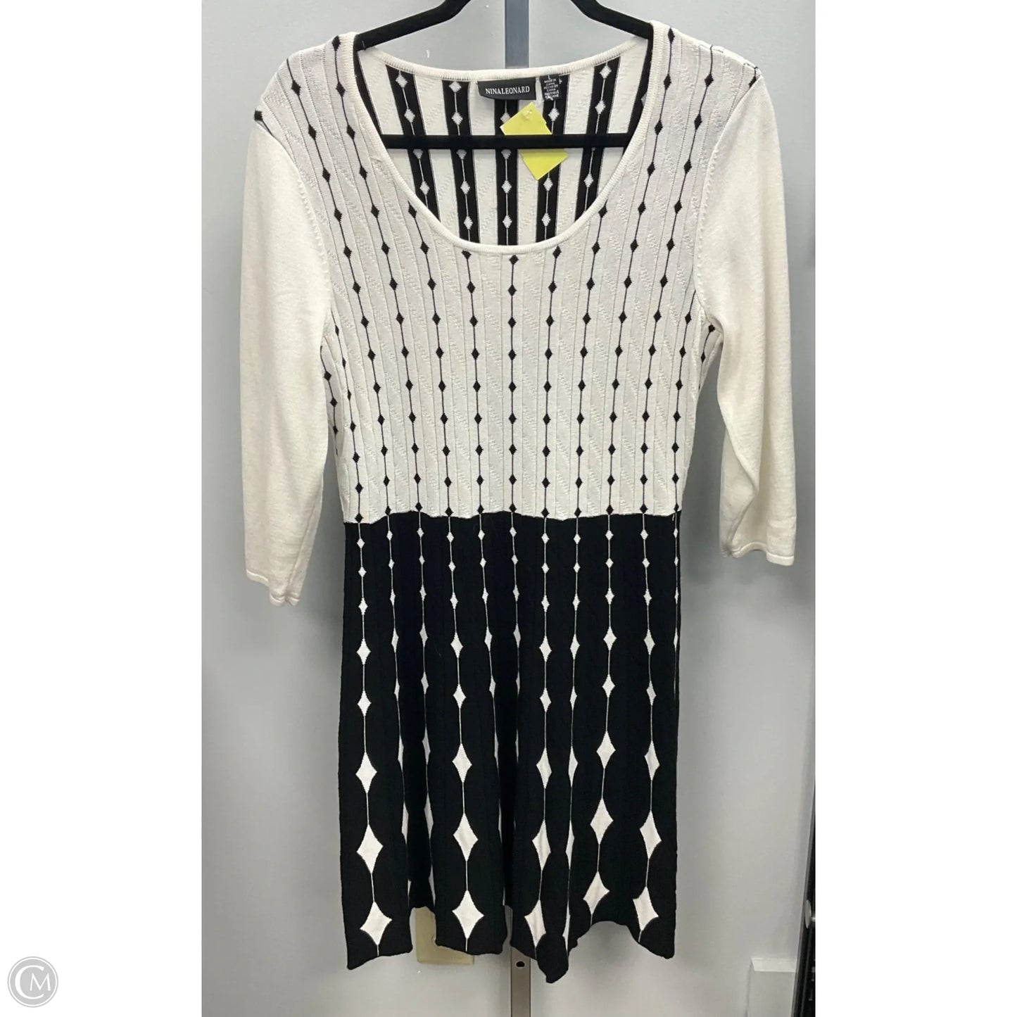 Dress Sweater By Nina Leonard In Black & White, Size: L