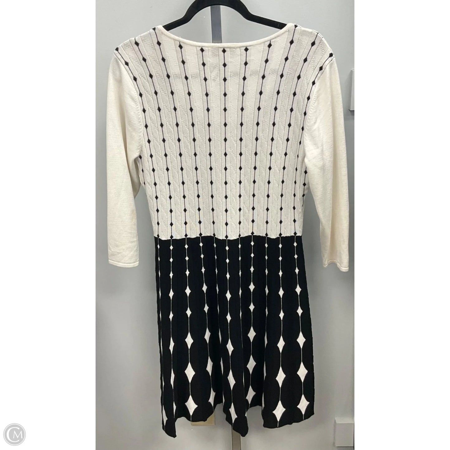 Dress Sweater By Nina Leonard In Black & White, Size: L