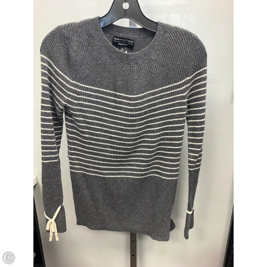 Sweater By Banana Republic In Grey & White, Size: M