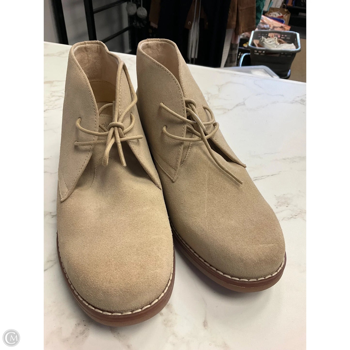 Shoes Flats By Hush Puppies In Tan, Size: 11