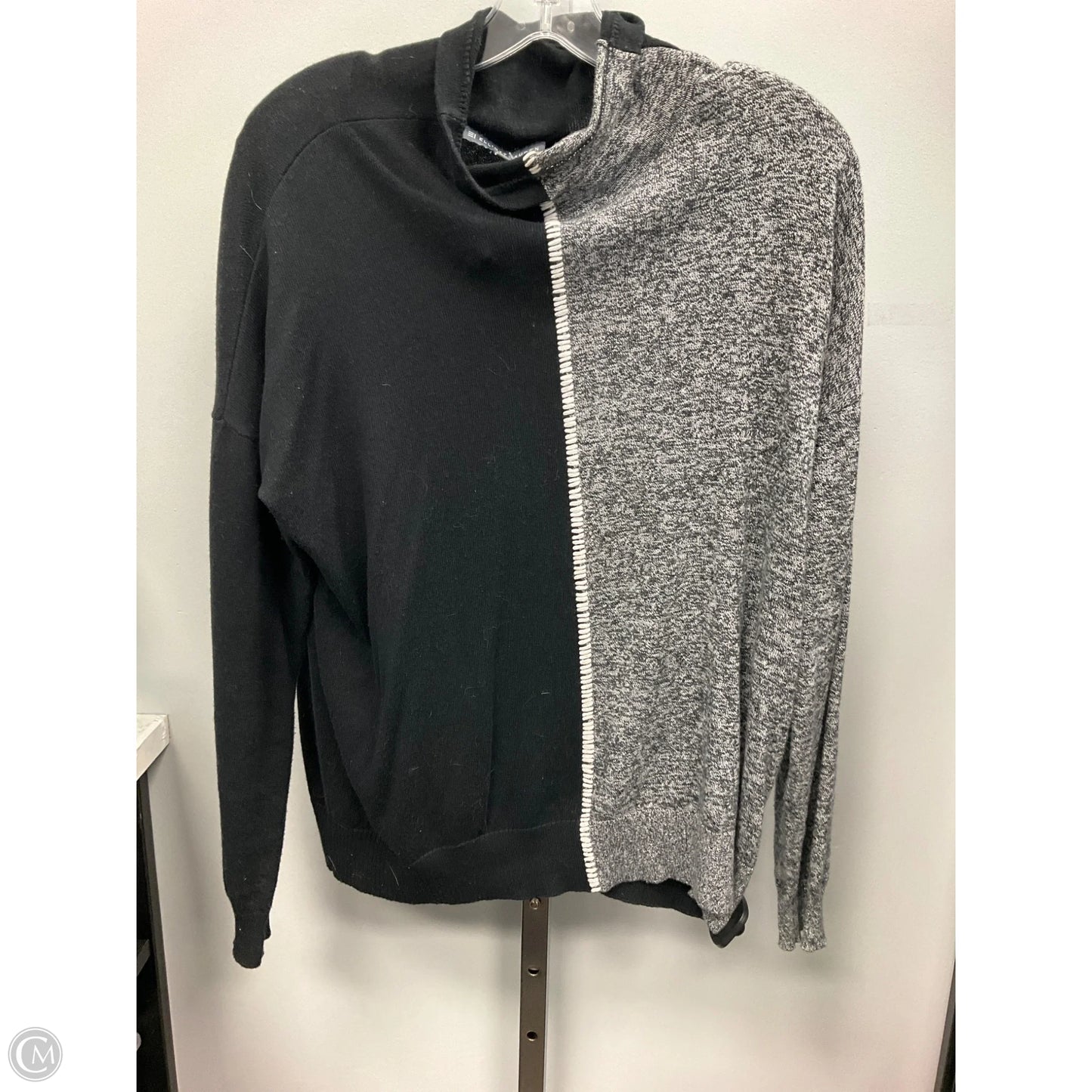 Sweater By Elliott Lauren In Black & Grey, Size: M