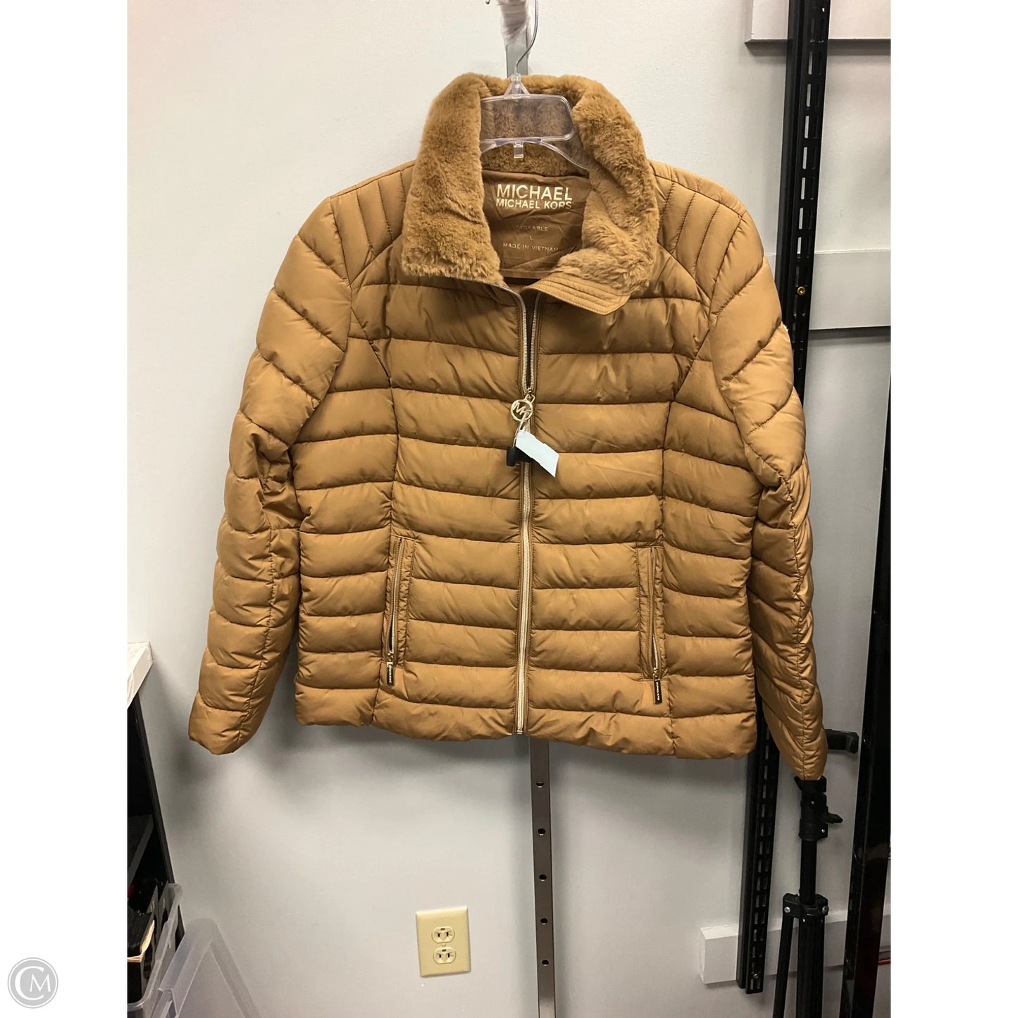 Jacket Puffer & Quilted By Michael By Michael Kors In Tan, Size: L