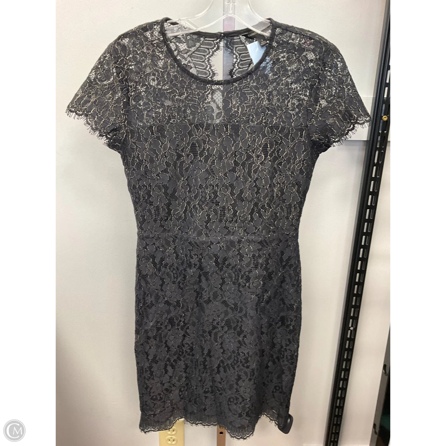 Dress Party Short By Banana Republic In Black & Gold, Size: 2