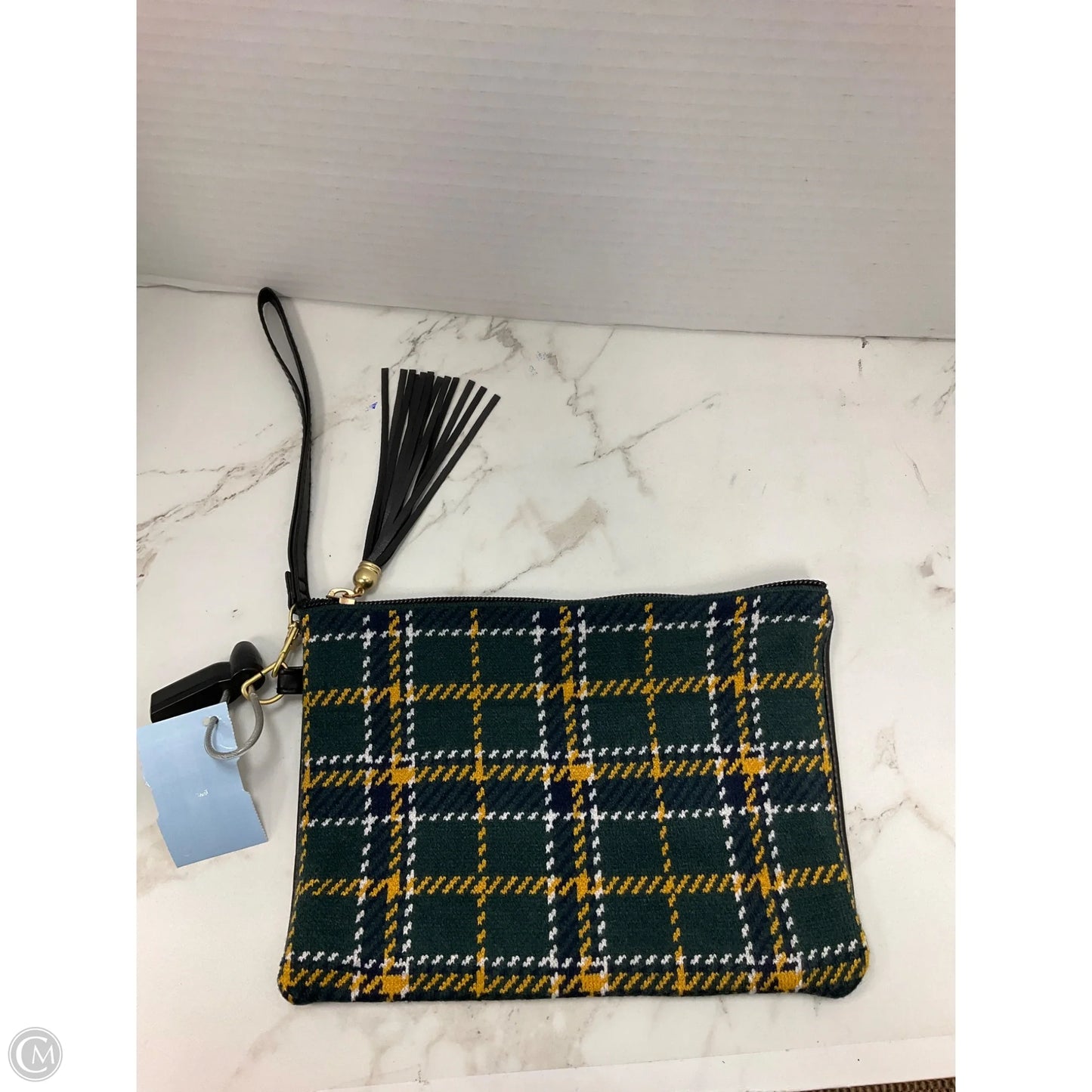 Wristlet By Tahari, Size: Medium